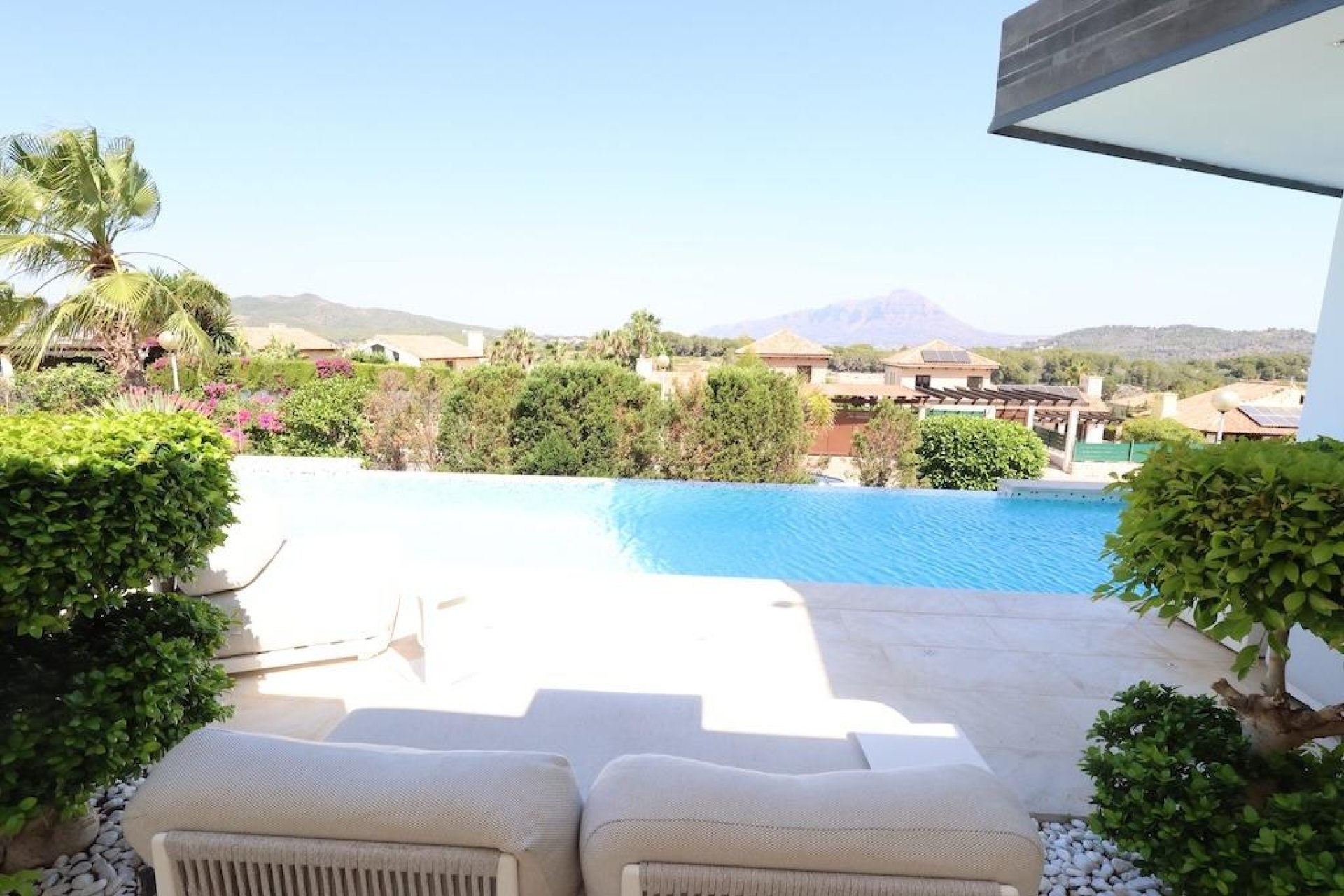 Segunda mano - Villa -
Jávea - Costa Blanca