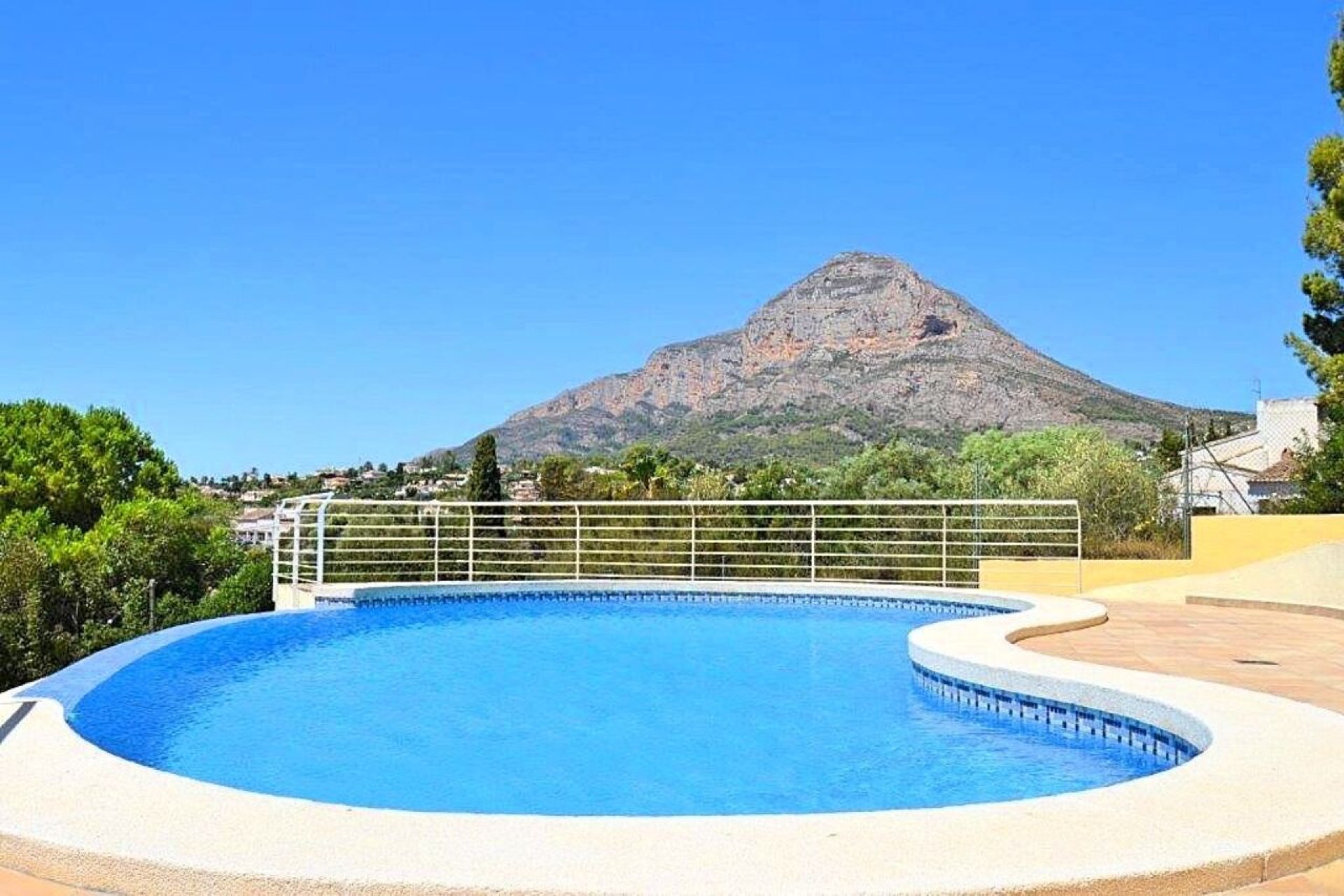 Segunda mano - Villa -
Jávea - Costa Blanca