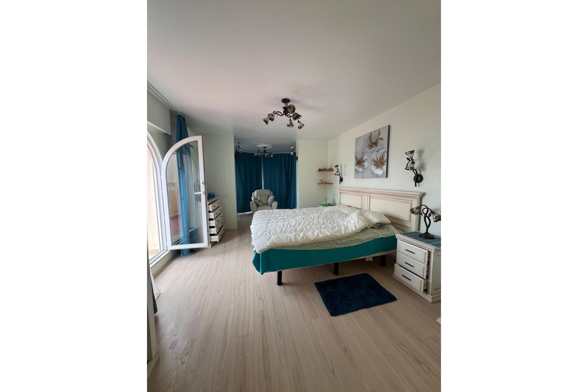 Segunda mano - Villa -
La Manga del Mar Menor - Veneziola
