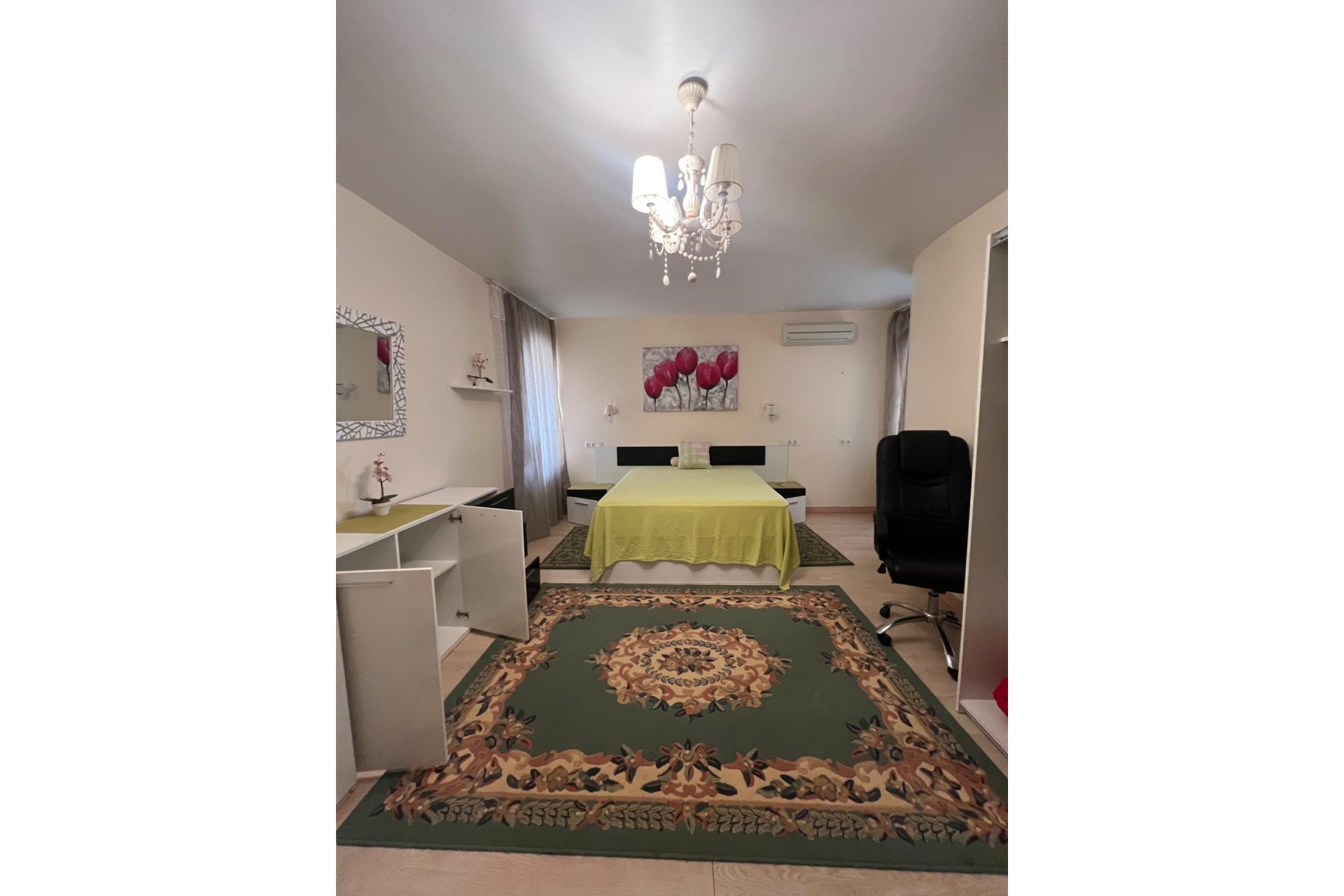 Segunda mano - Villa -
La Manga del Mar Menor - Veneziola