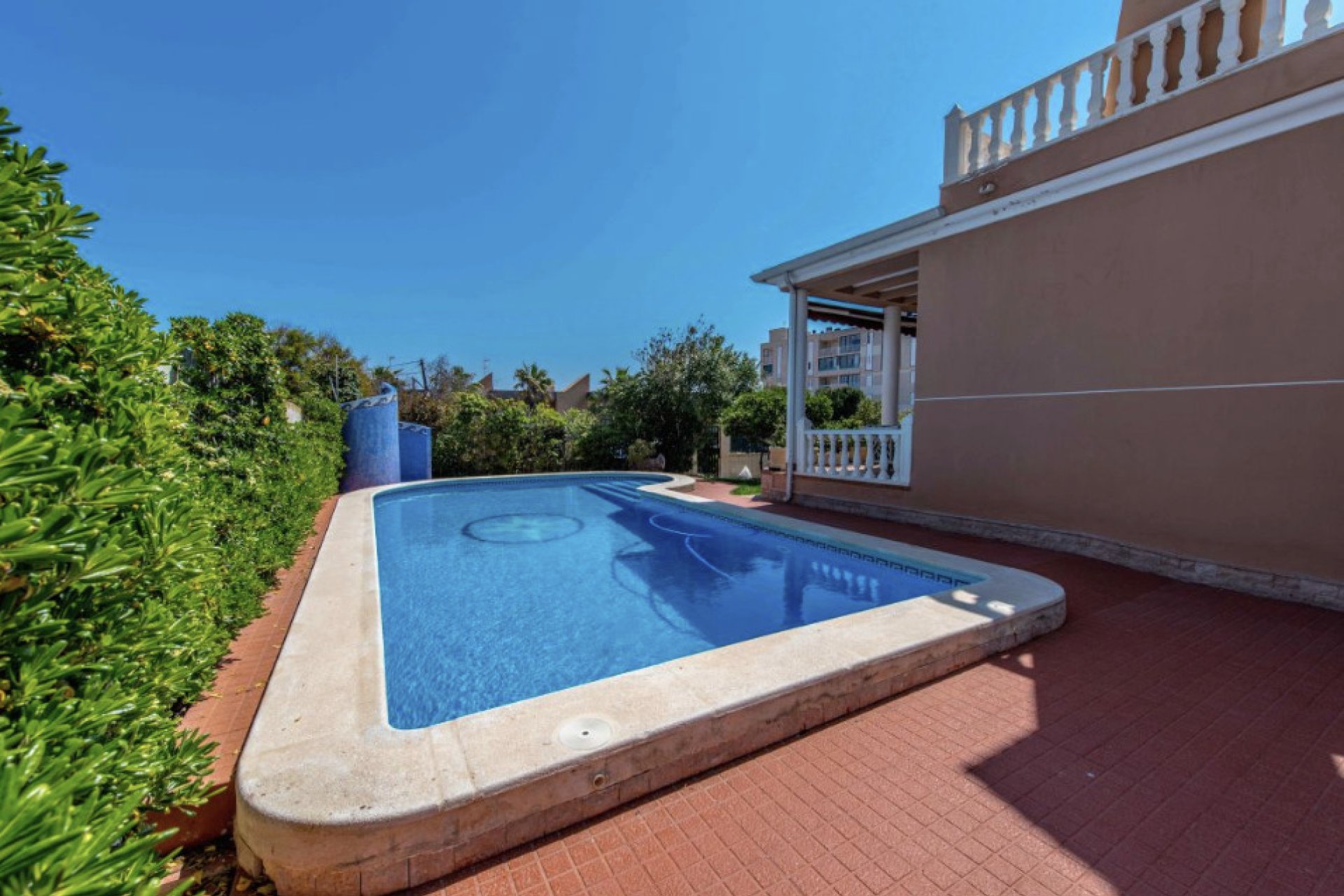 Segunda mano - Villa -
La Mata - Costa Blanca