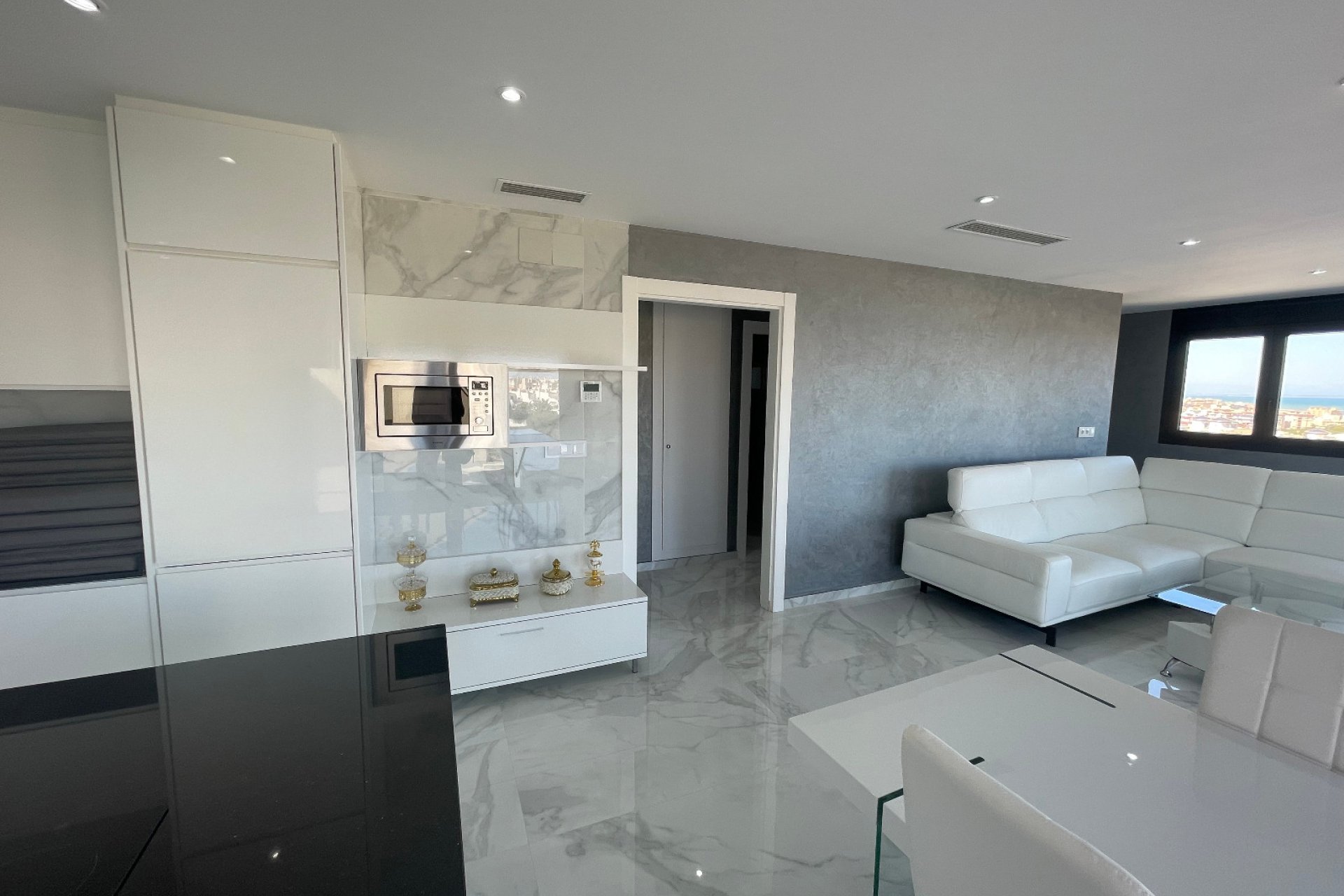 Segunda mano - Villa -
La Mata - Costa Blanca