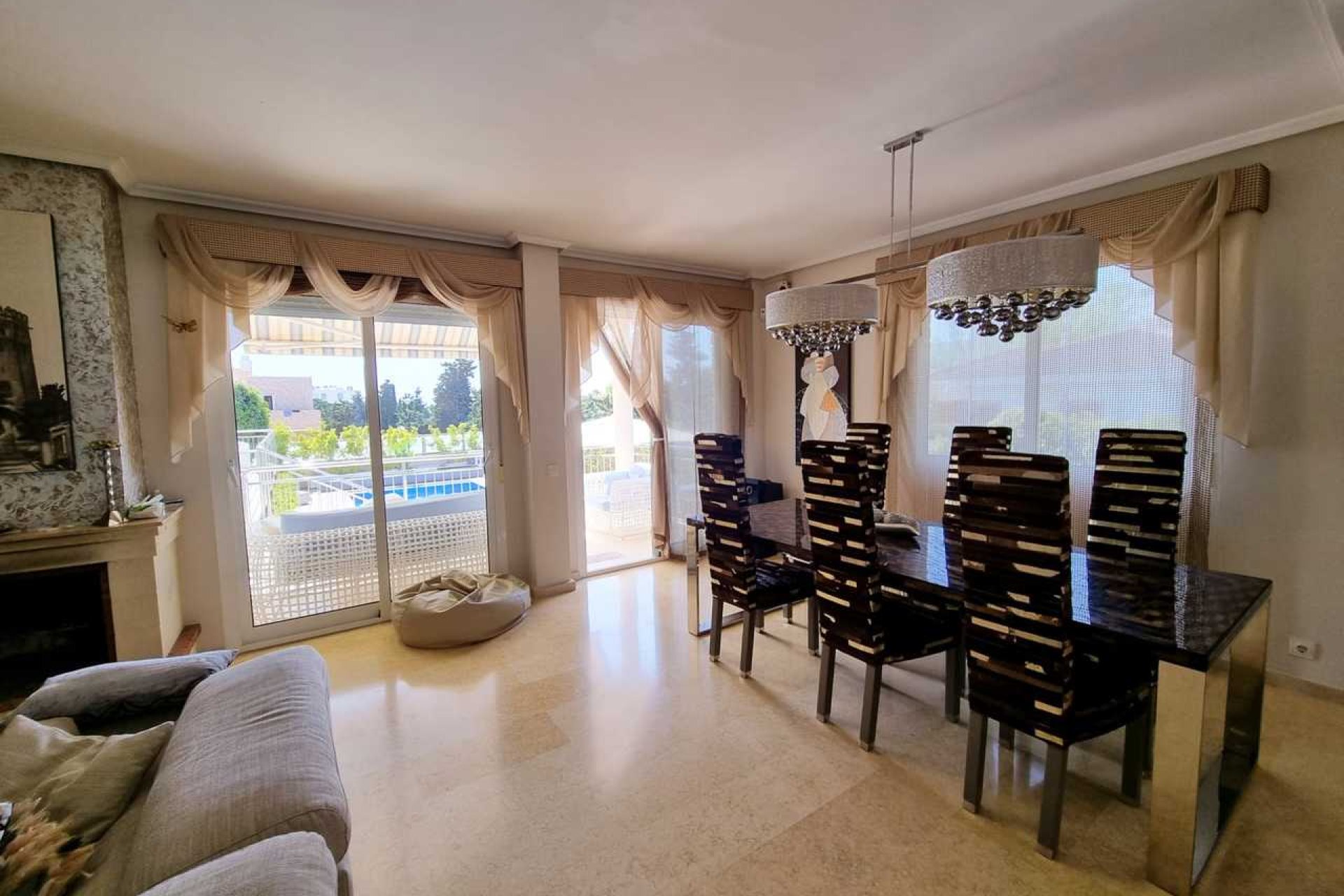 Segunda mano - Villa -
La Mata - Costa Blanca