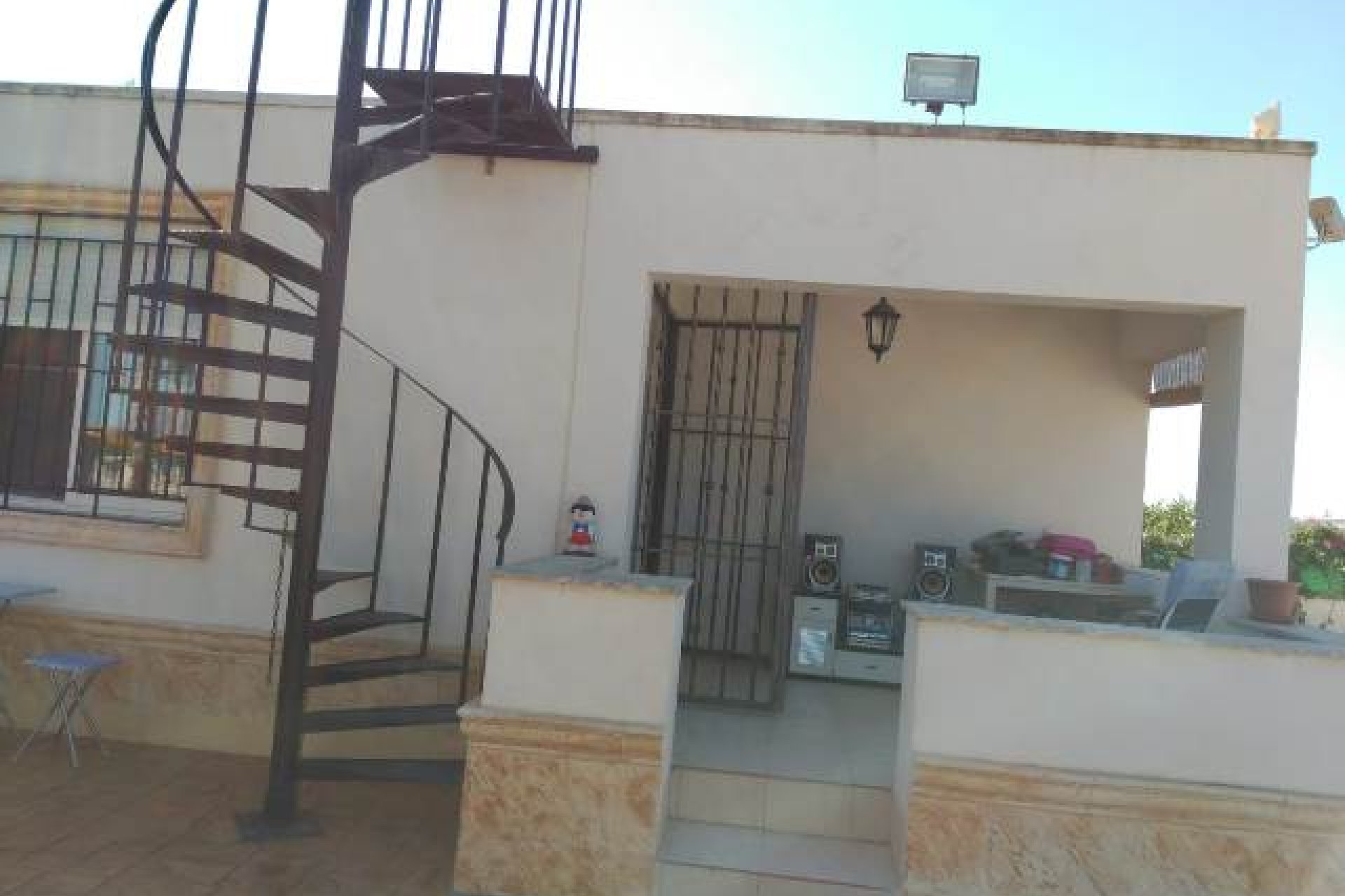 Segunda mano - Villa -
La Matanza - Inland