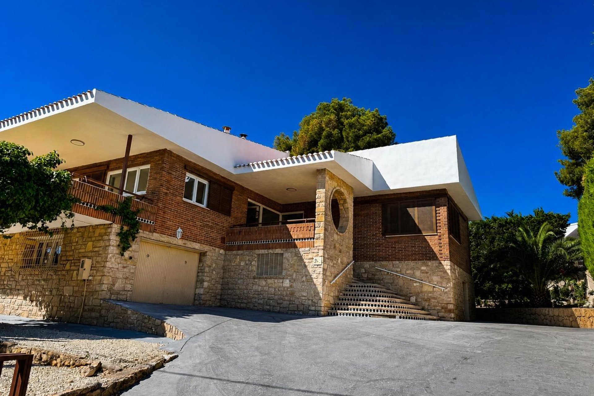 Segunda mano - Villa -
La Nucía - Montebello - Nou Espai
