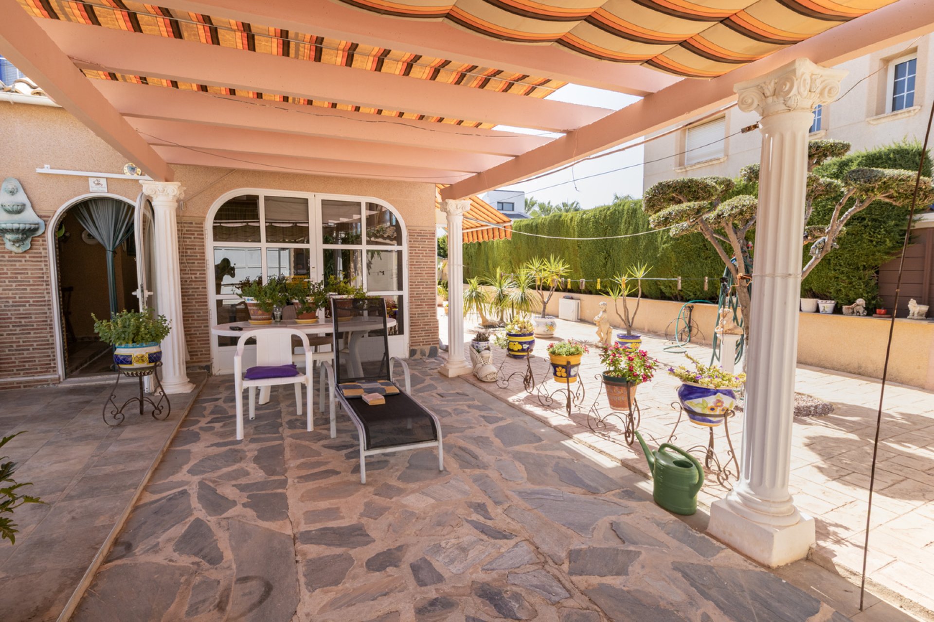 Segunda mano - Villa -
La Regia - Costa Blanca