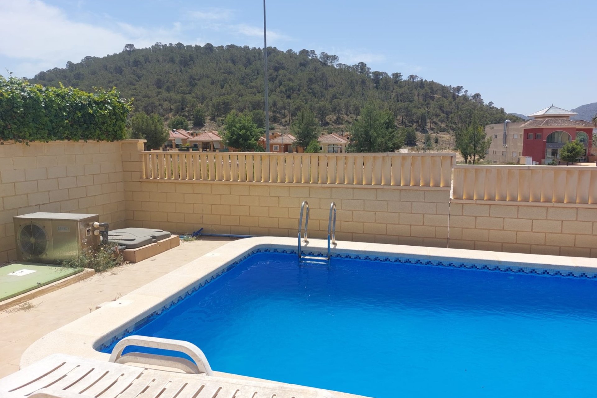 Segunda mano - Villa -
La Romana - Inland