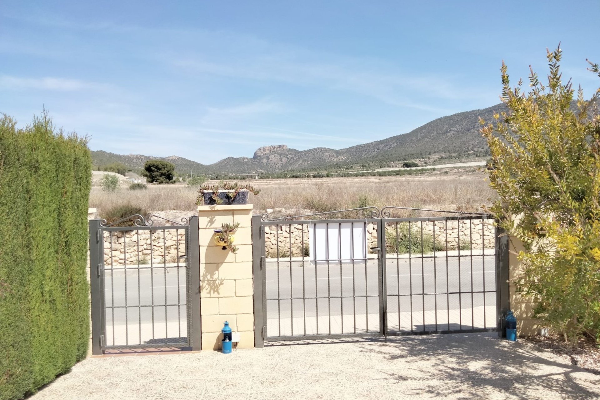 Segunda mano - Villa -
La Romana - Inland