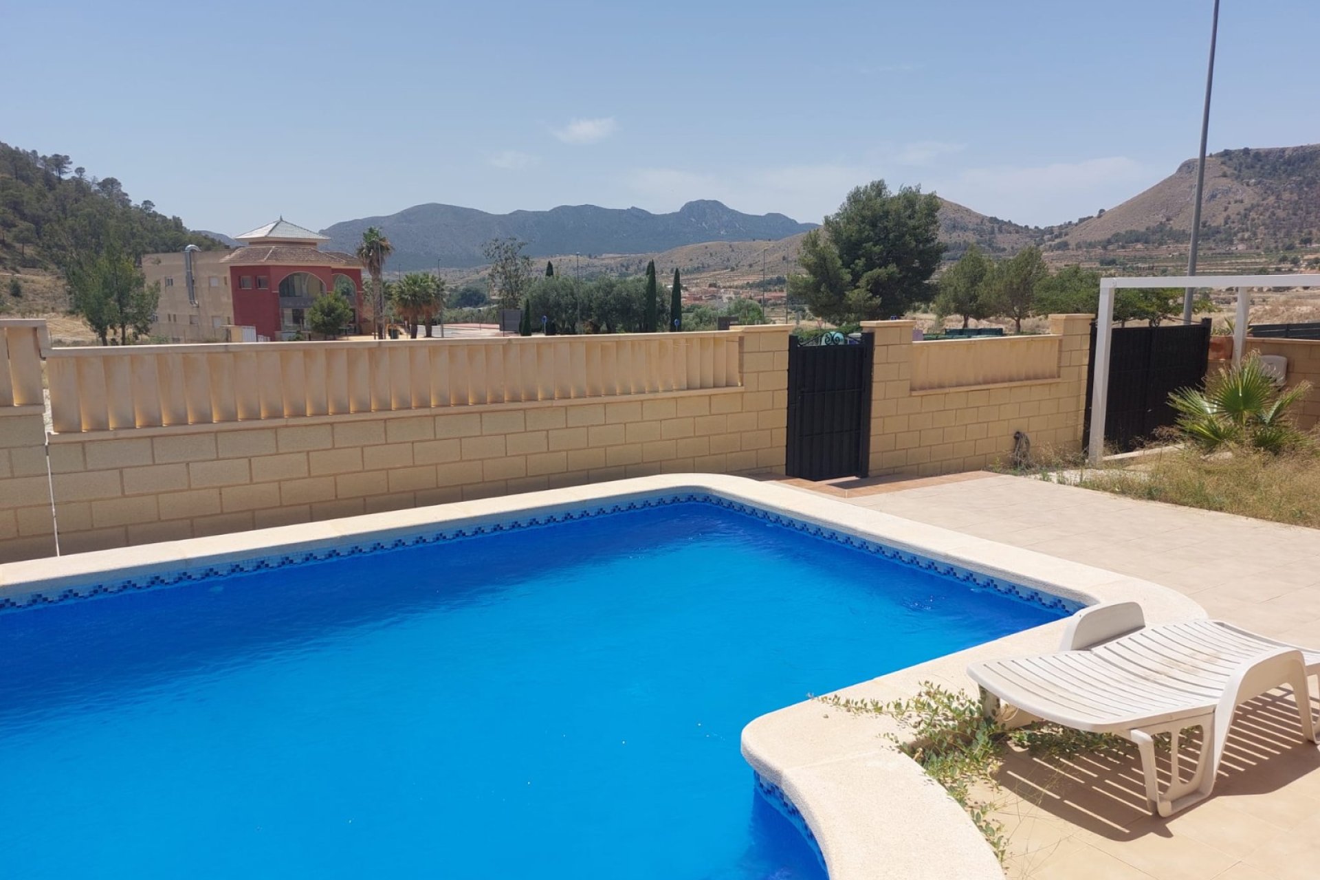 Segunda mano - Villa -
La Romana - Inland