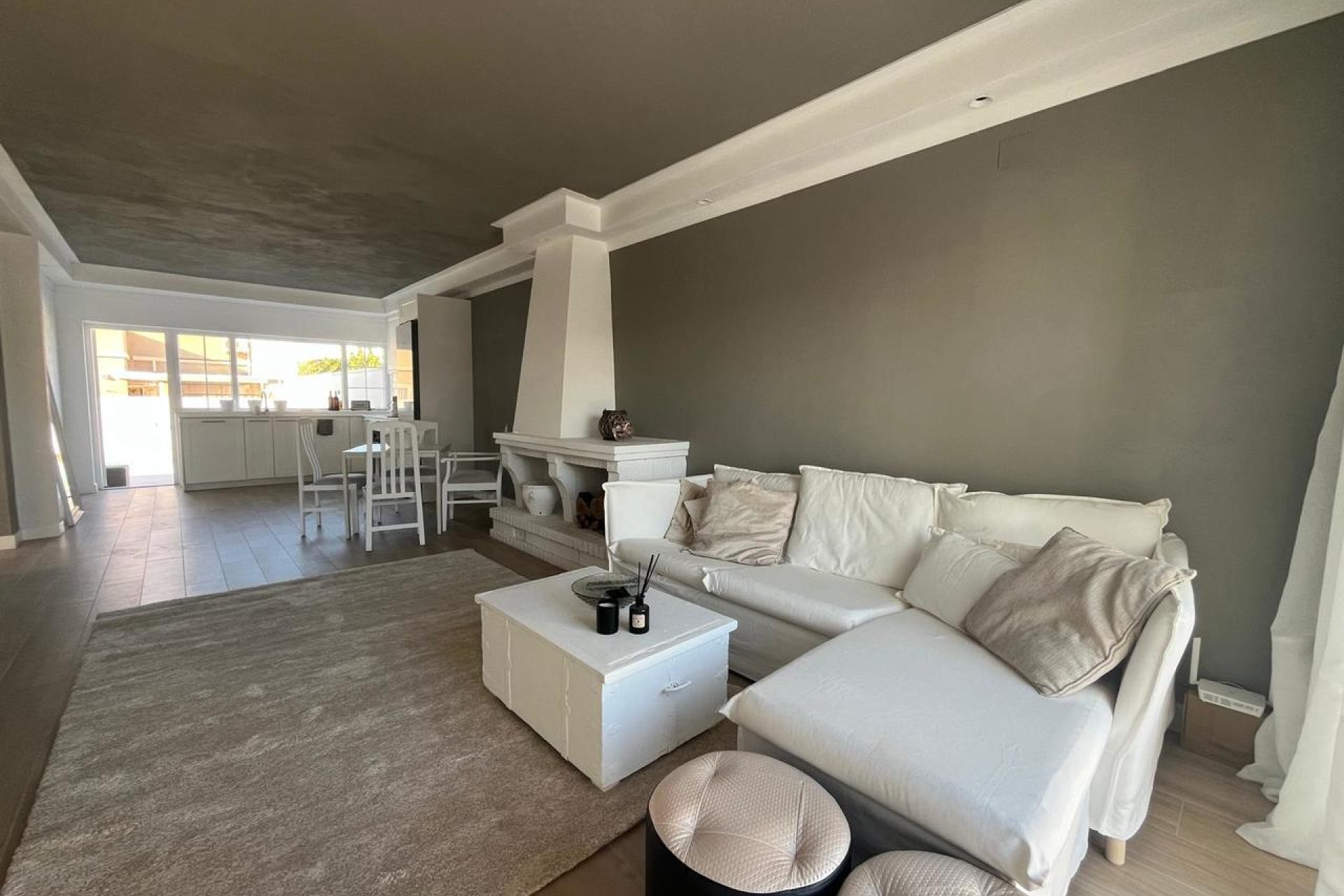 Segunda mano - Villa -
La Siesta - Costa Blanca