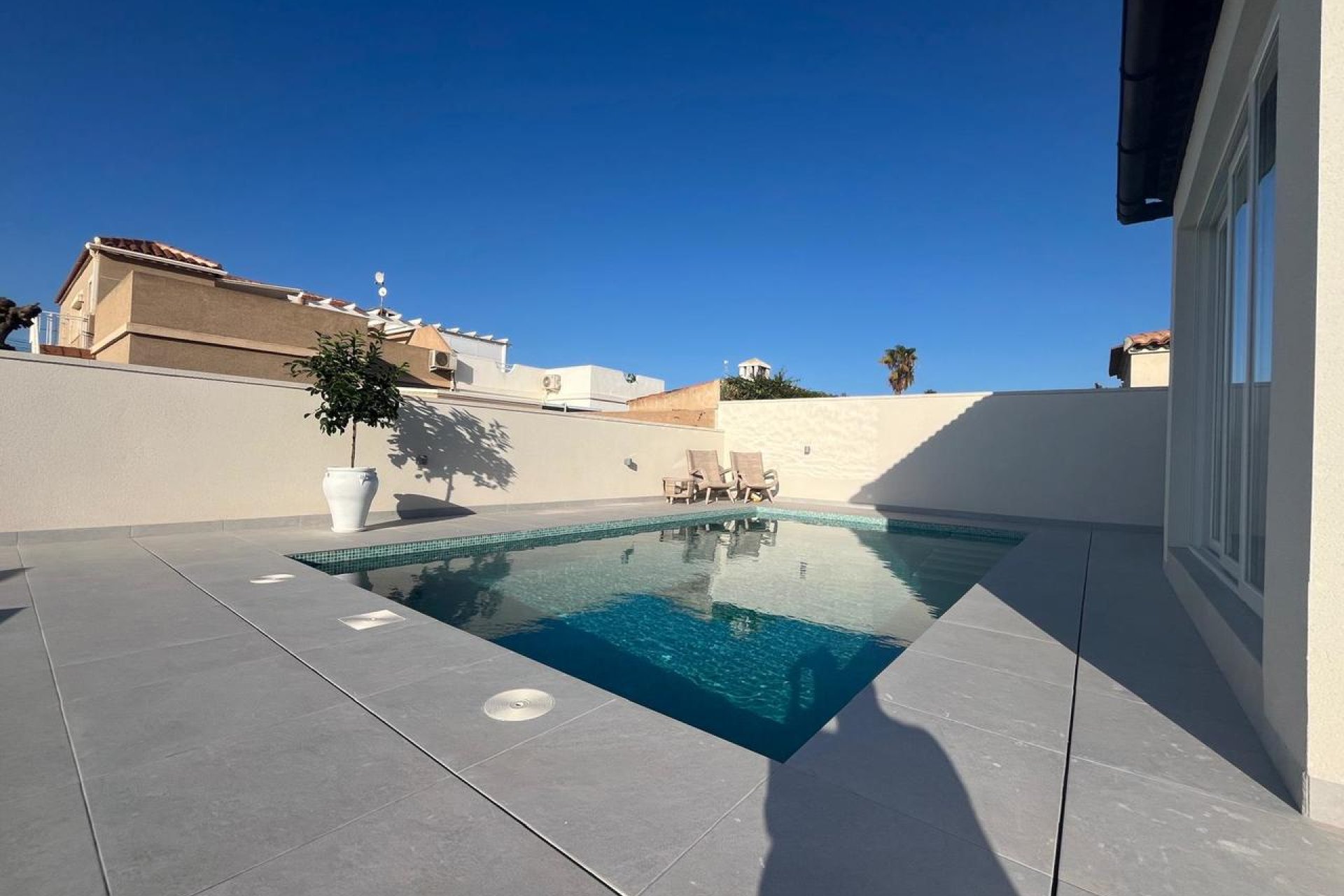 Segunda mano - Villa -
La Siesta - Costa Blanca
