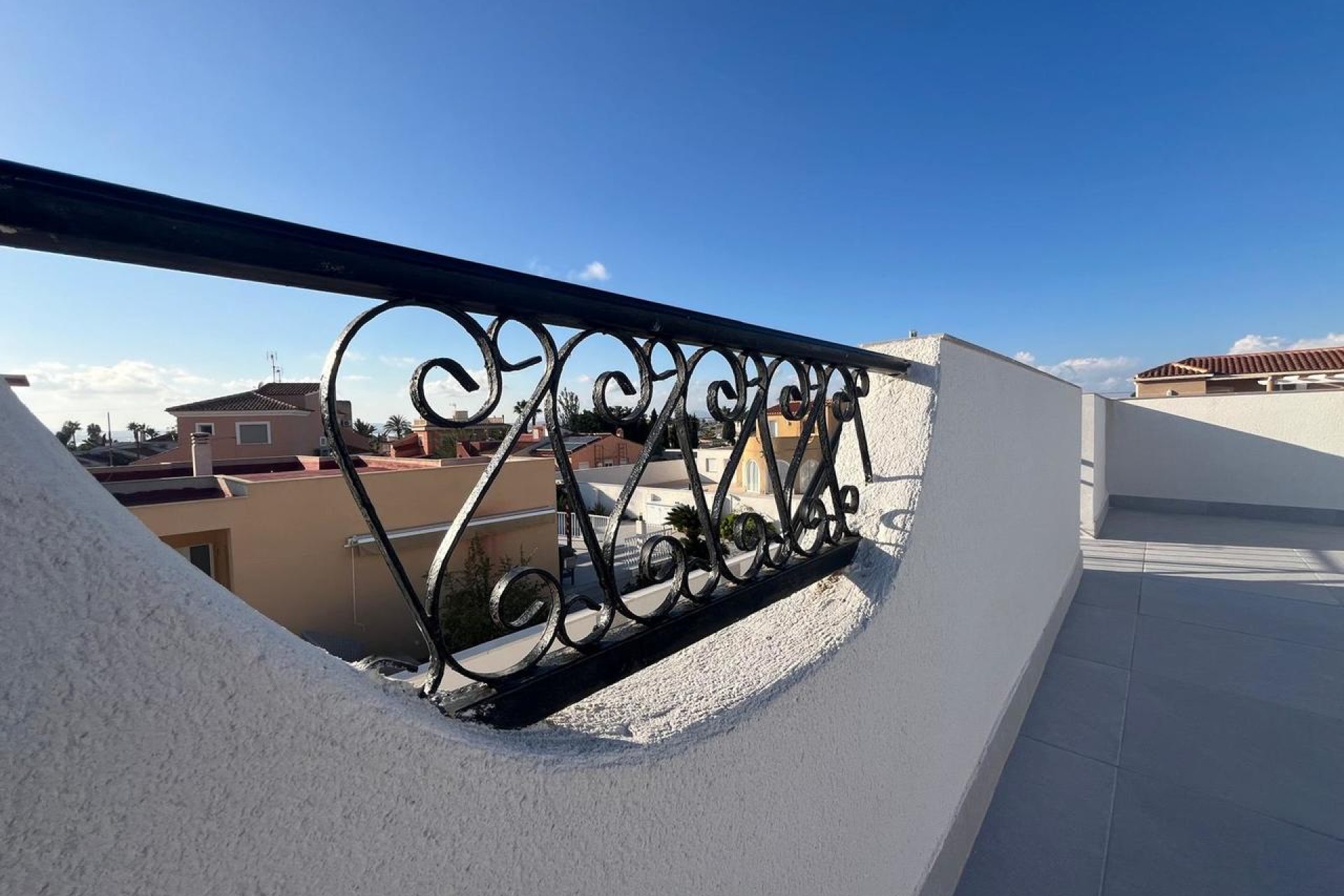 Segunda mano - Villa -
La Siesta - Costa Blanca