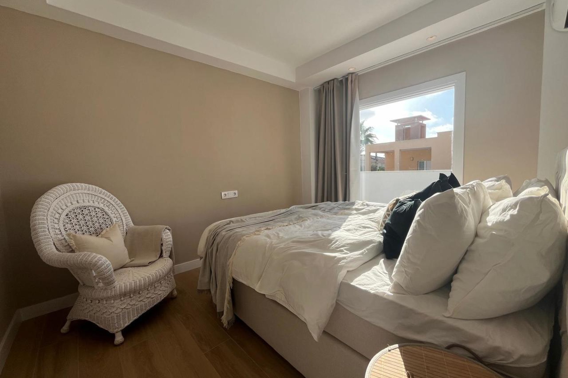 Segunda mano - Villa -
La Siesta - Costa Blanca