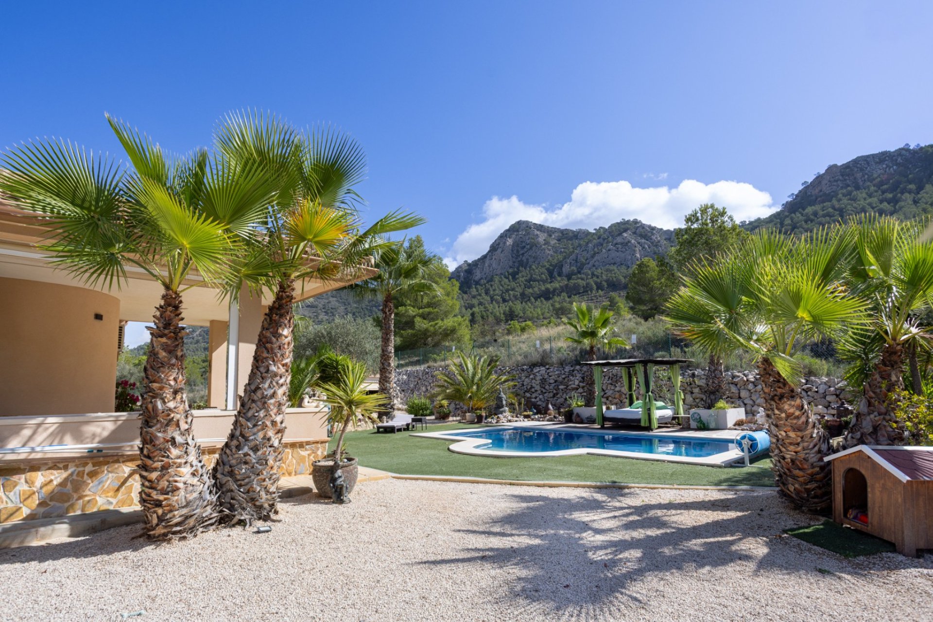 Segunda mano - Villa -
La Zarza - Inland