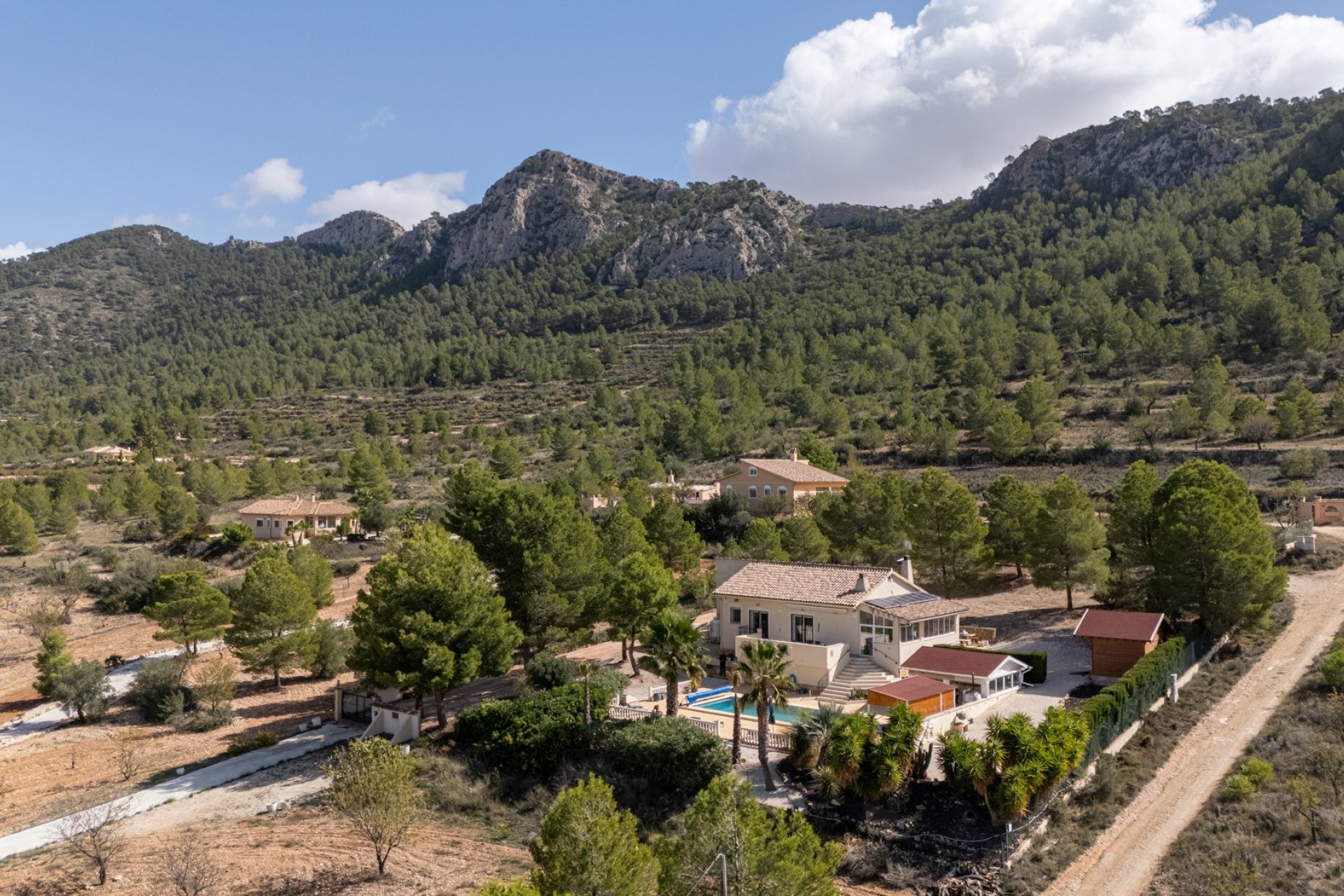 Segunda mano - Villa -
La Zarza - Inland