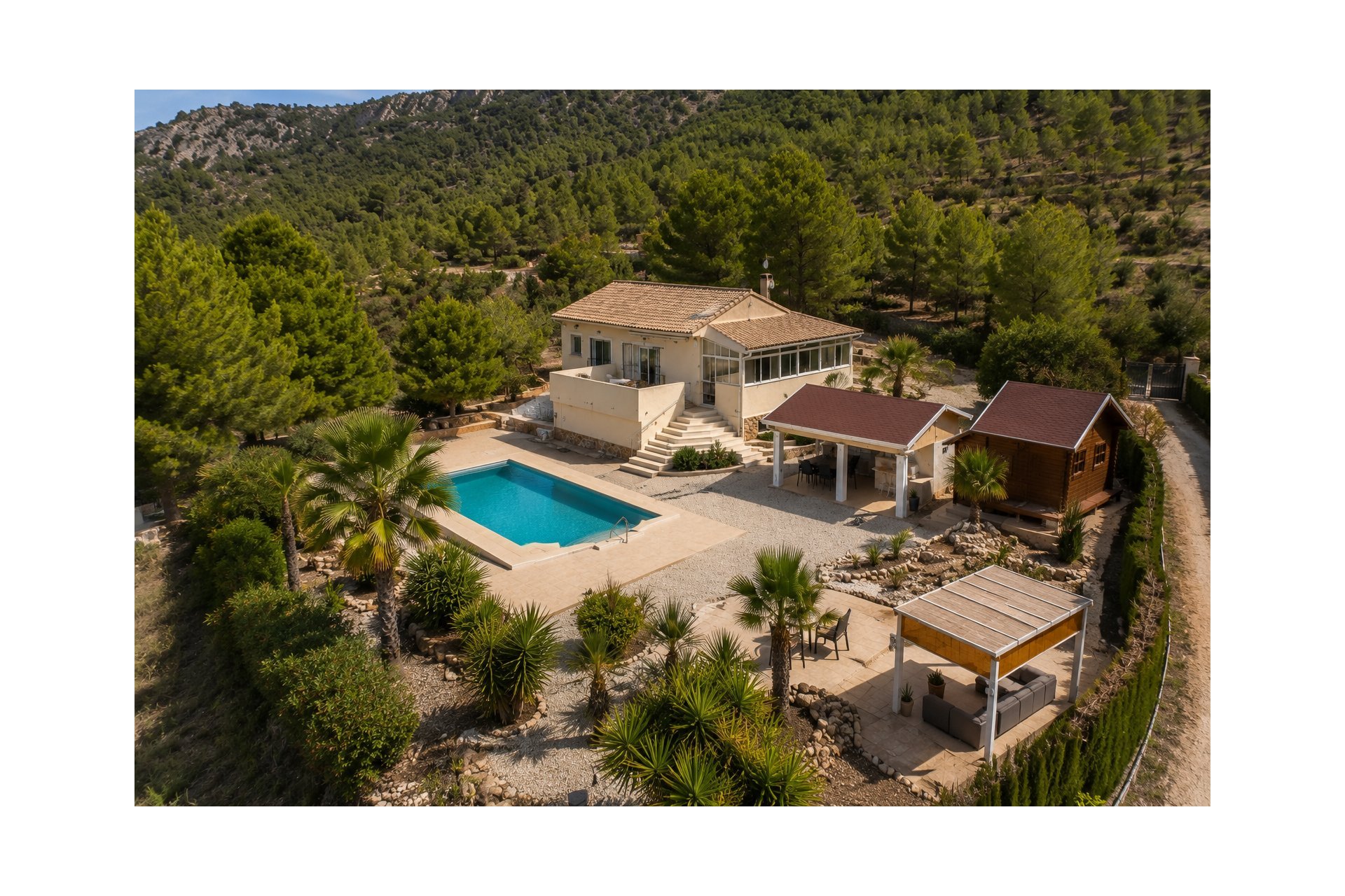 Segunda mano - Villa -
La Zarza - Inland