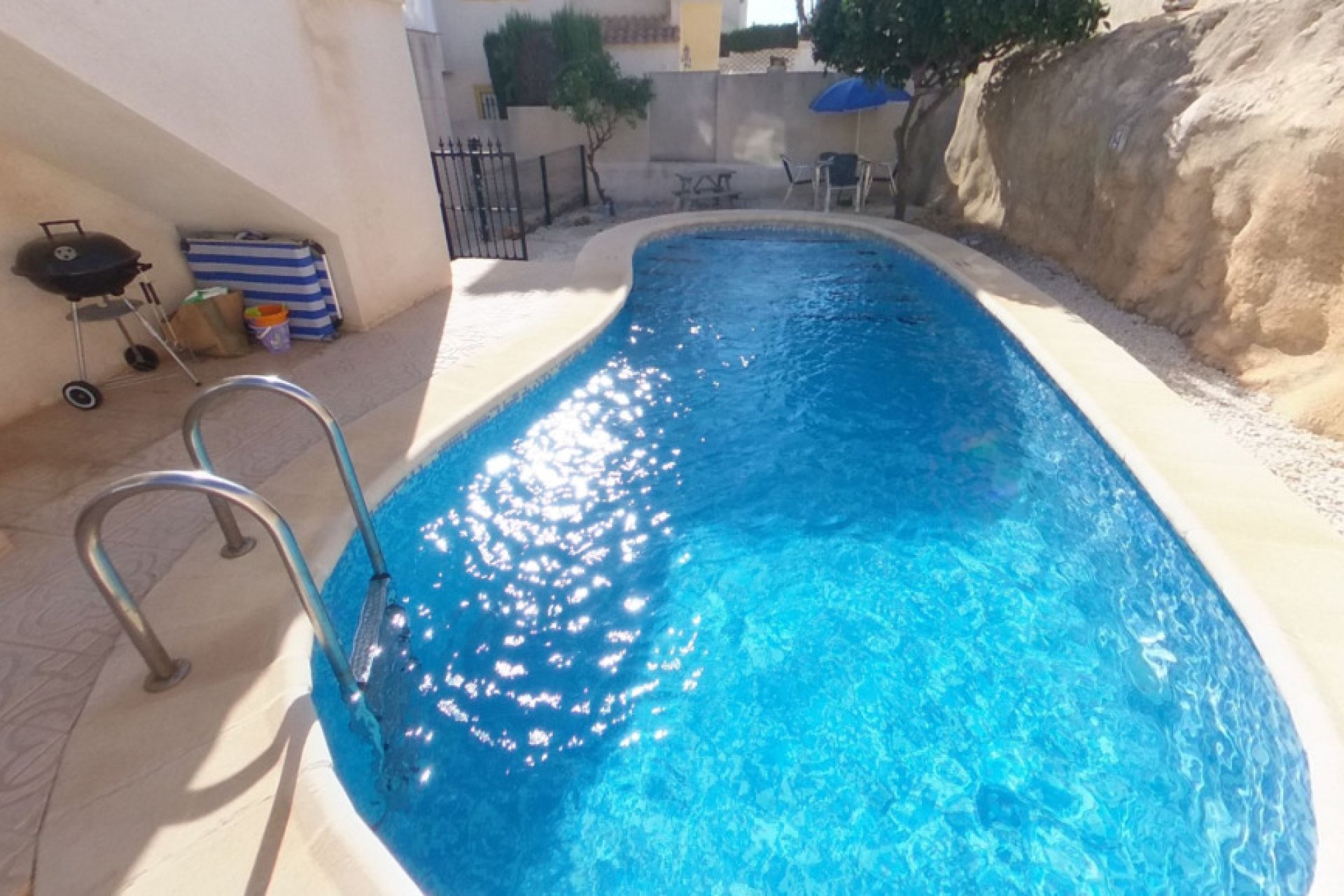 Segunda mano - Villa -
La Zenia - Costa Blanca