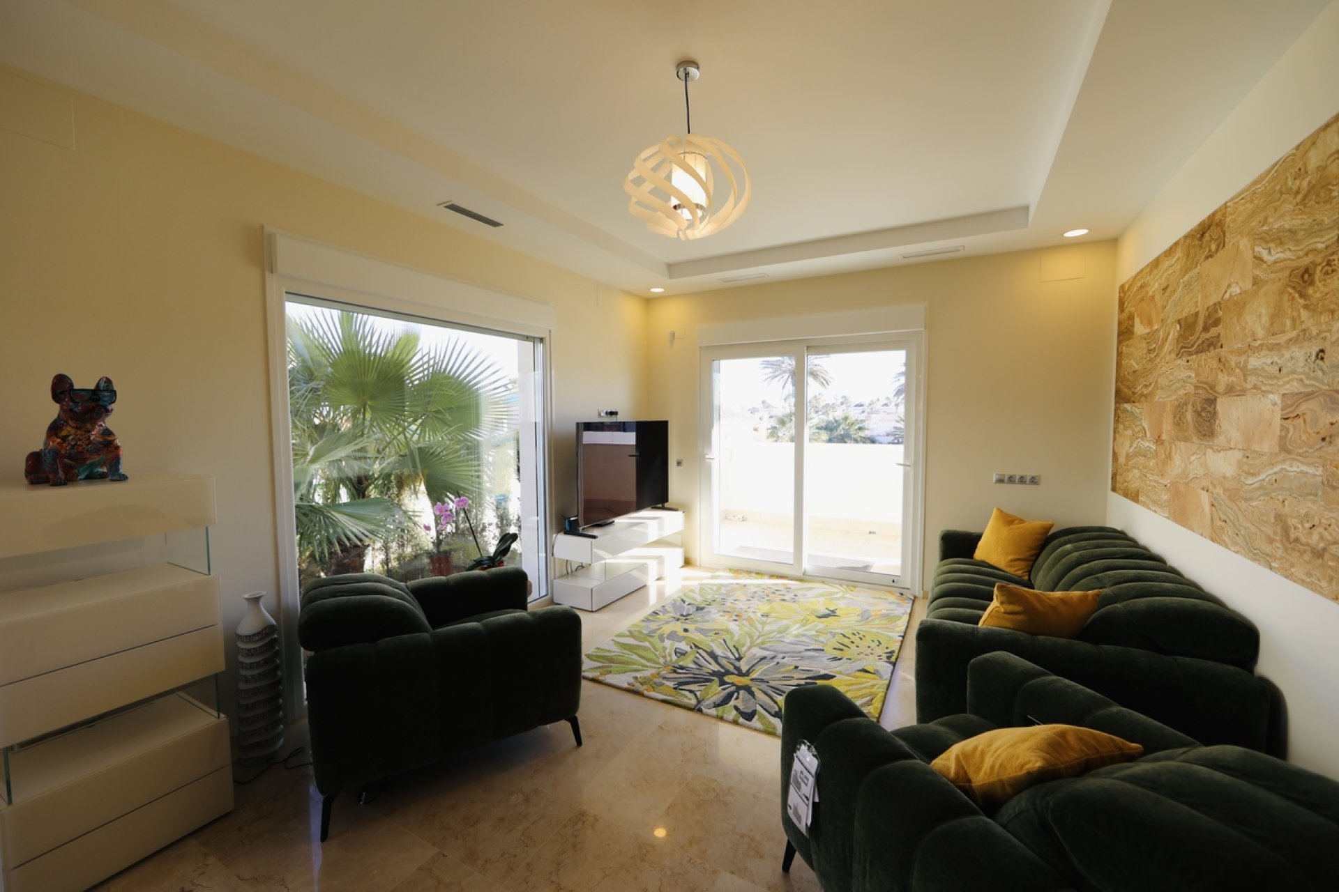 Segunda mano - Villa -
La Zenia - Costa Blanca