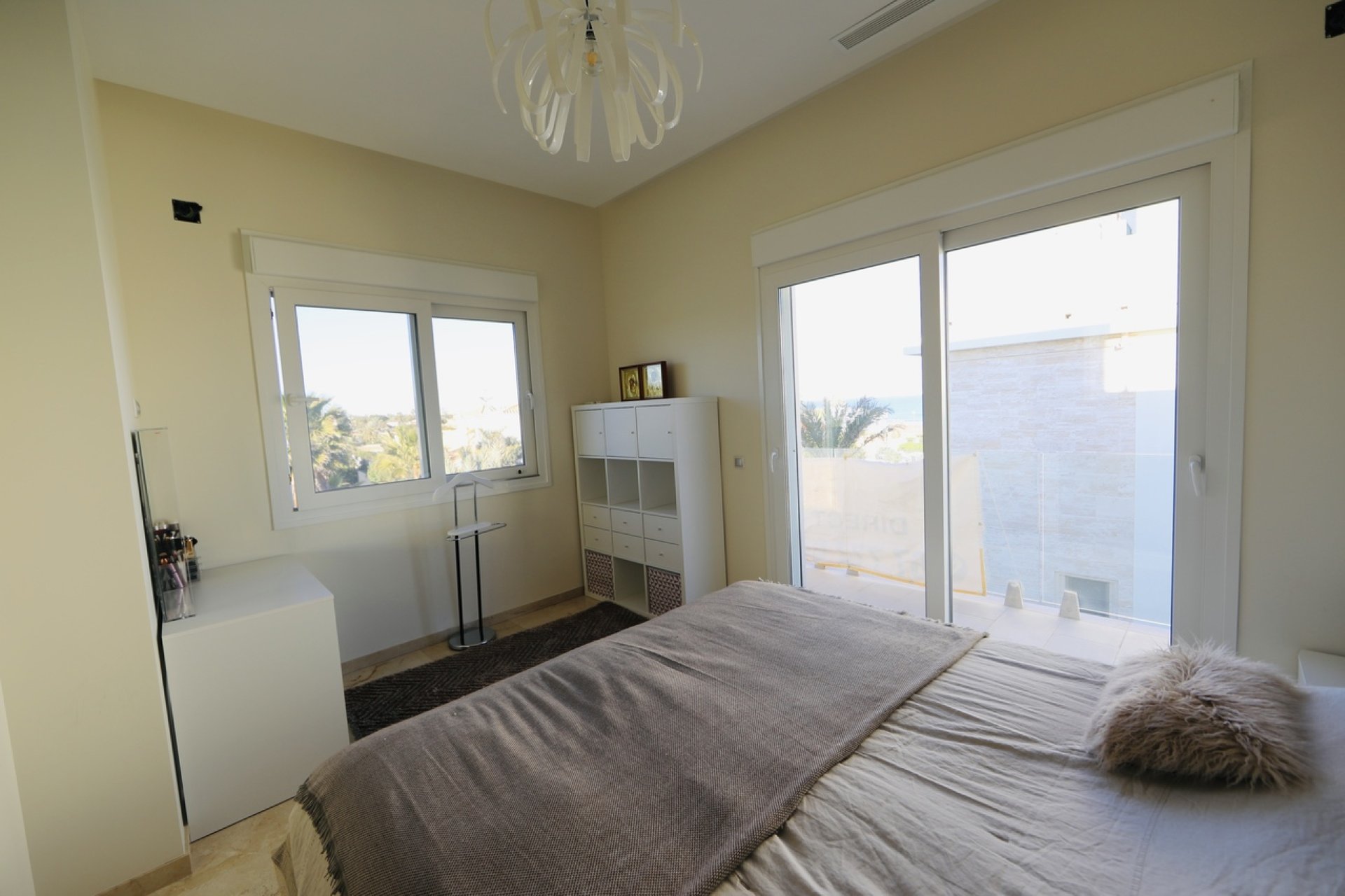 Segunda mano - Villa -
La Zenia - Costa Blanca