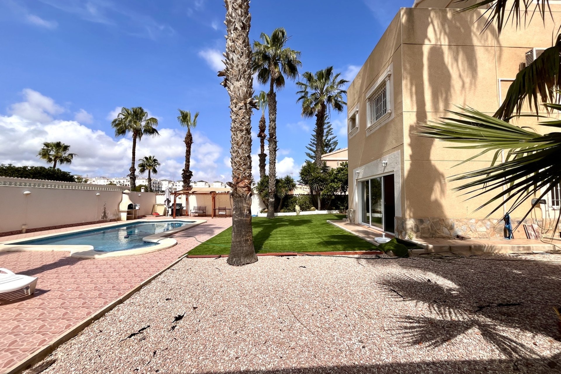 Segunda mano - Villa -
La Zenia - Costa Blanca