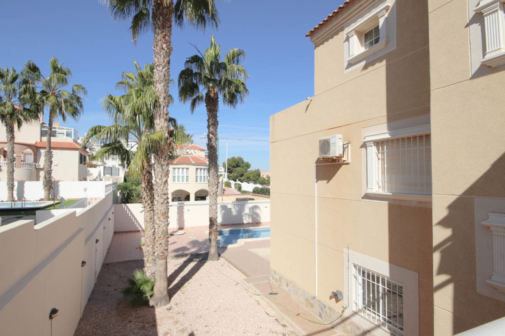 Segunda mano - Villa -
La Zenia - Costa Blanca
