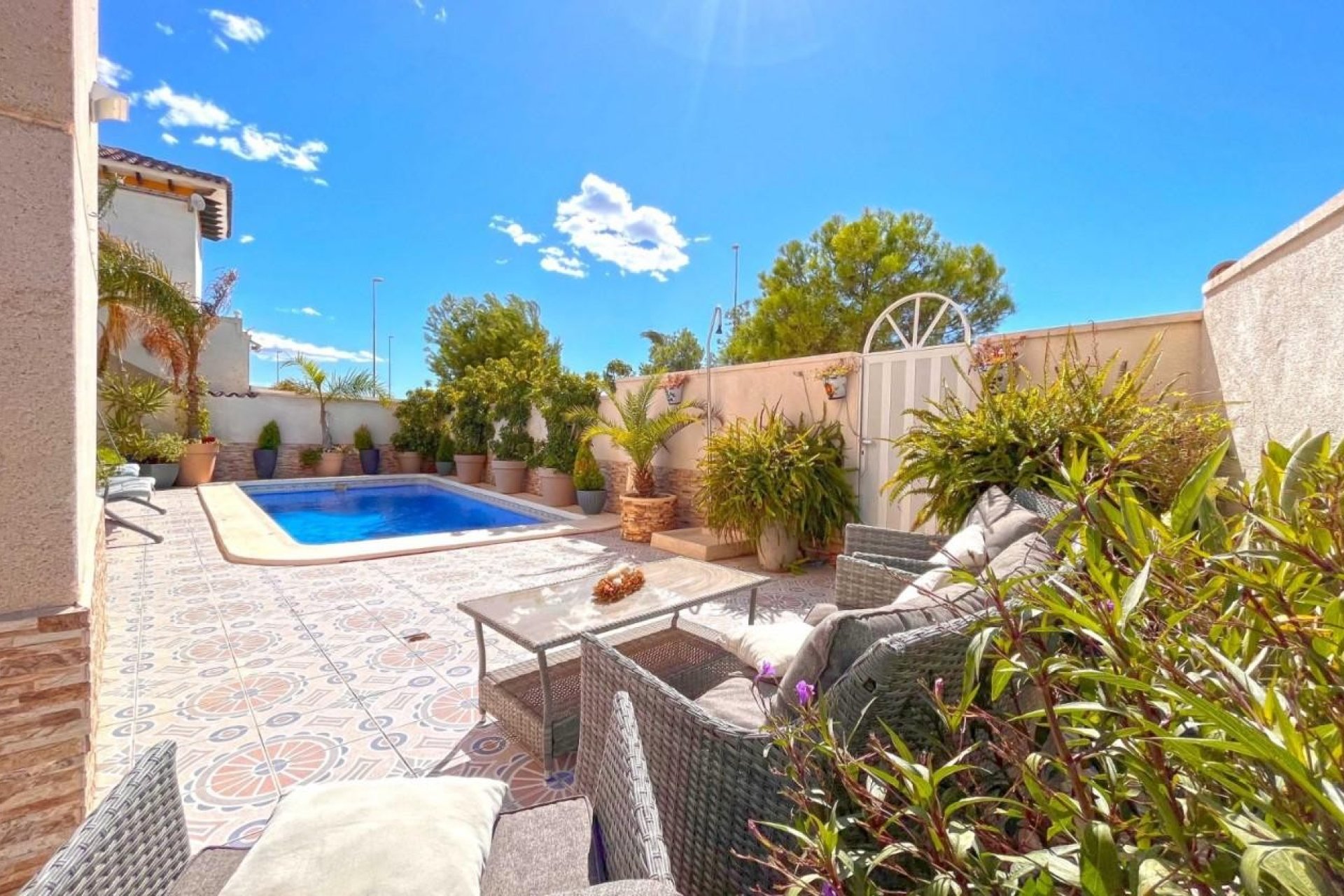 Segunda mano - Villa -
La Zenia - Costa Blanca