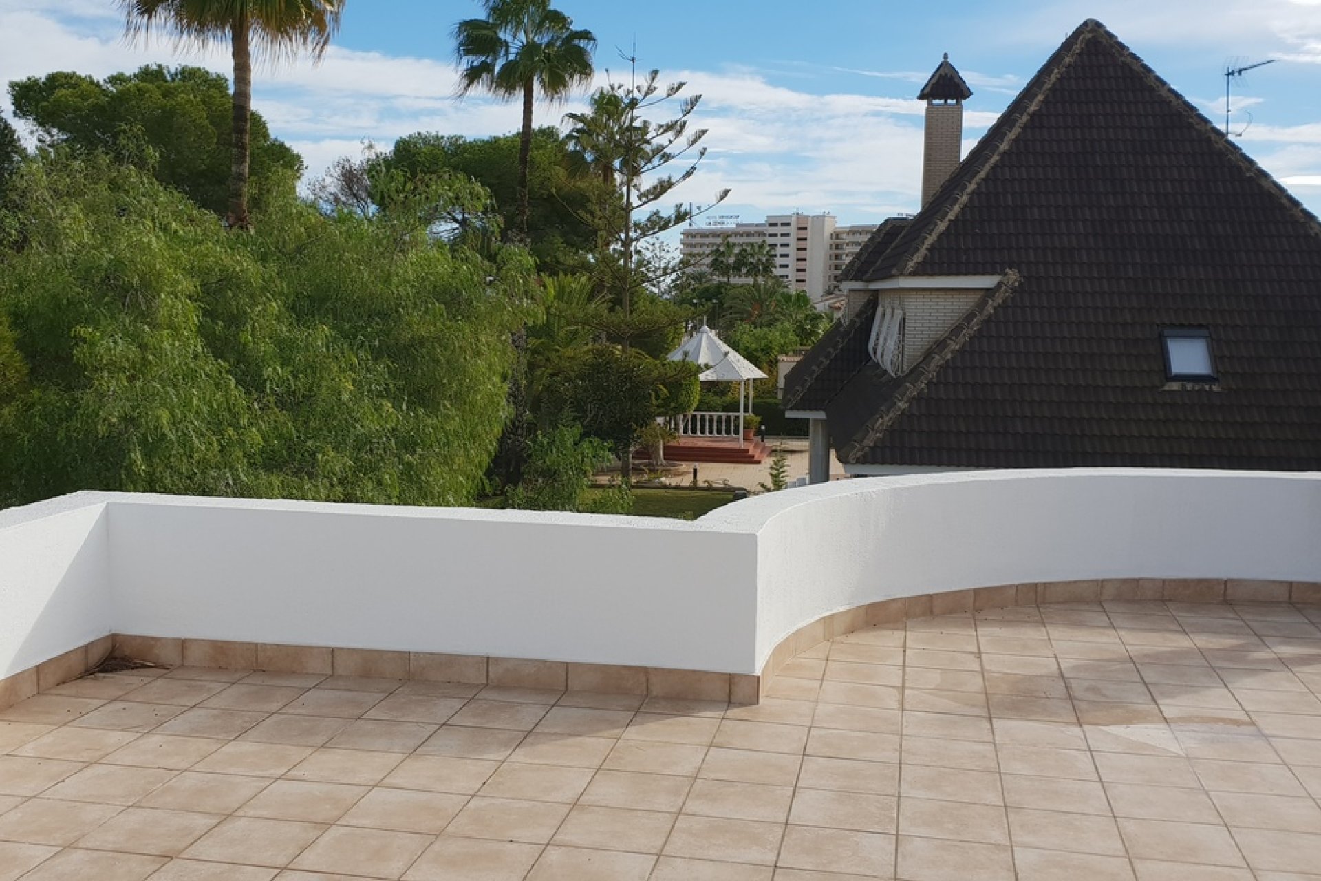 Segunda mano - Villa -
La Zenia - Costa Blanca