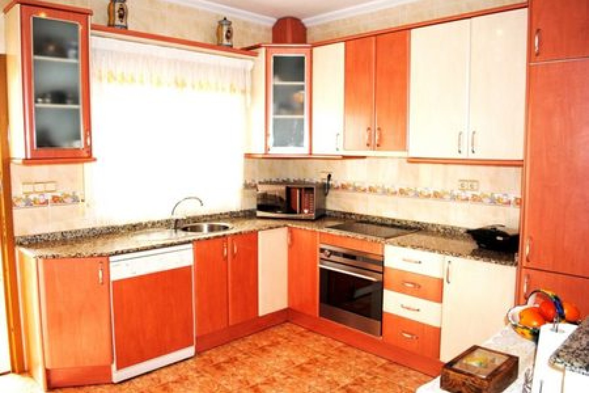 Segunda mano - Villa -
La Zenia - Costa Blanca