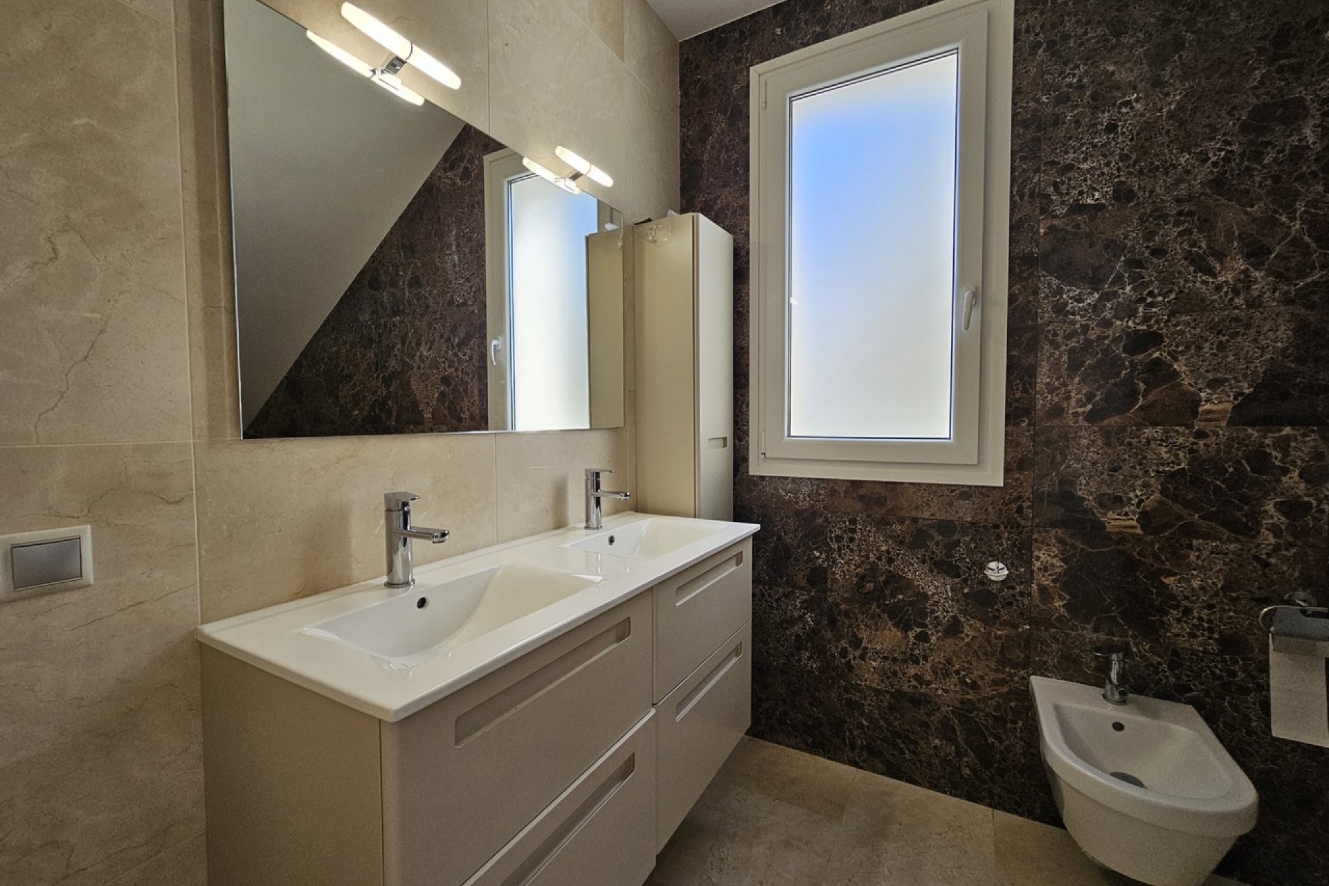 Segunda mano - Villa -
La Zenia - Costa Blanca