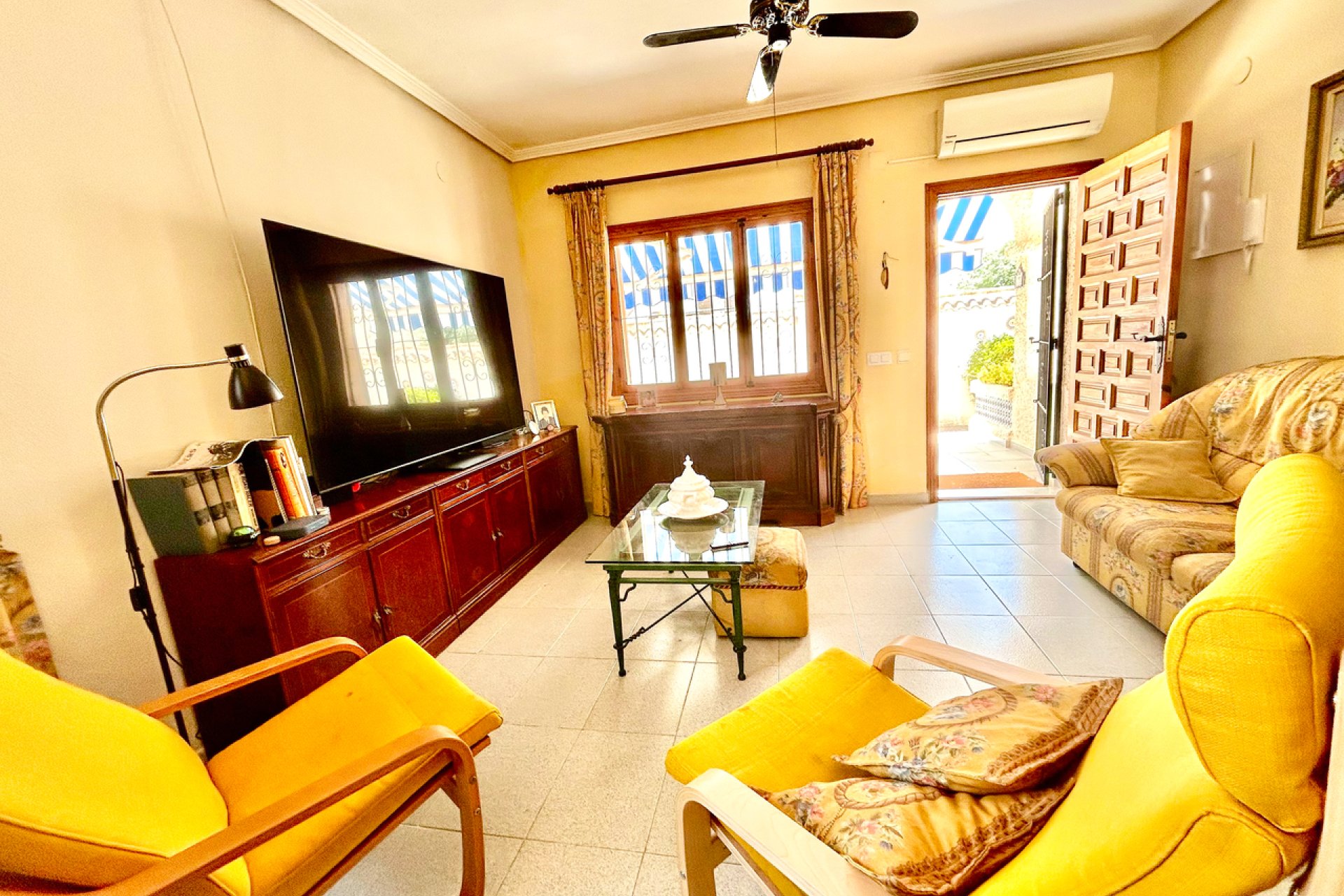 Segunda mano - Villa -
La Zenia - Costa Blanca