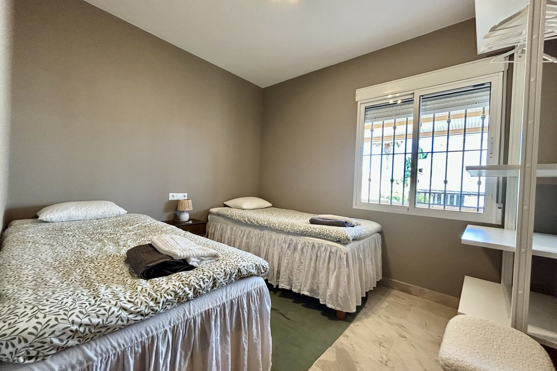 Segunda mano - Villa -
La Zenia - Costa Blanca