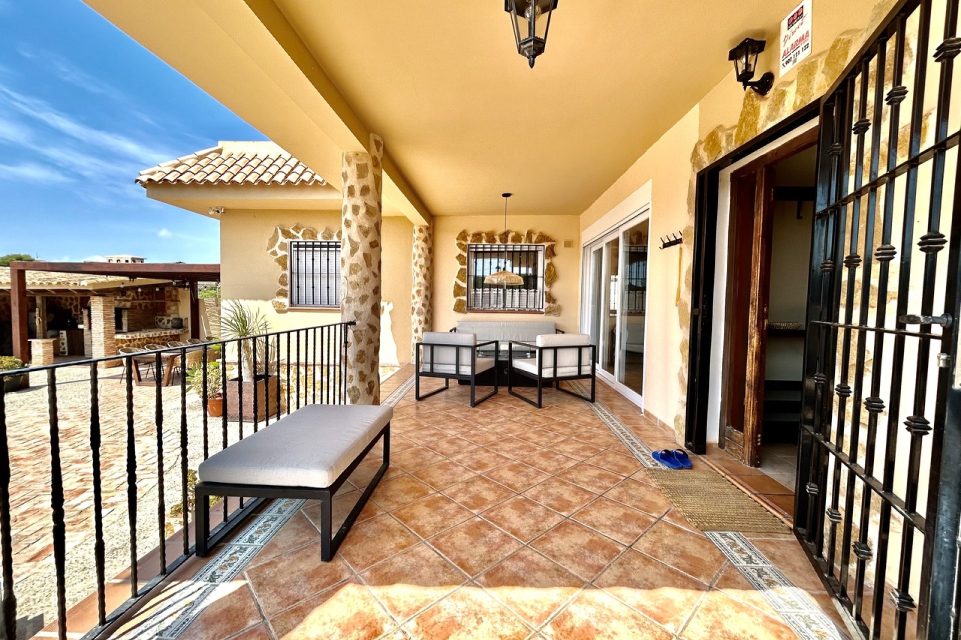 Segunda mano - Villa -
La Zenia - Costa Blanca