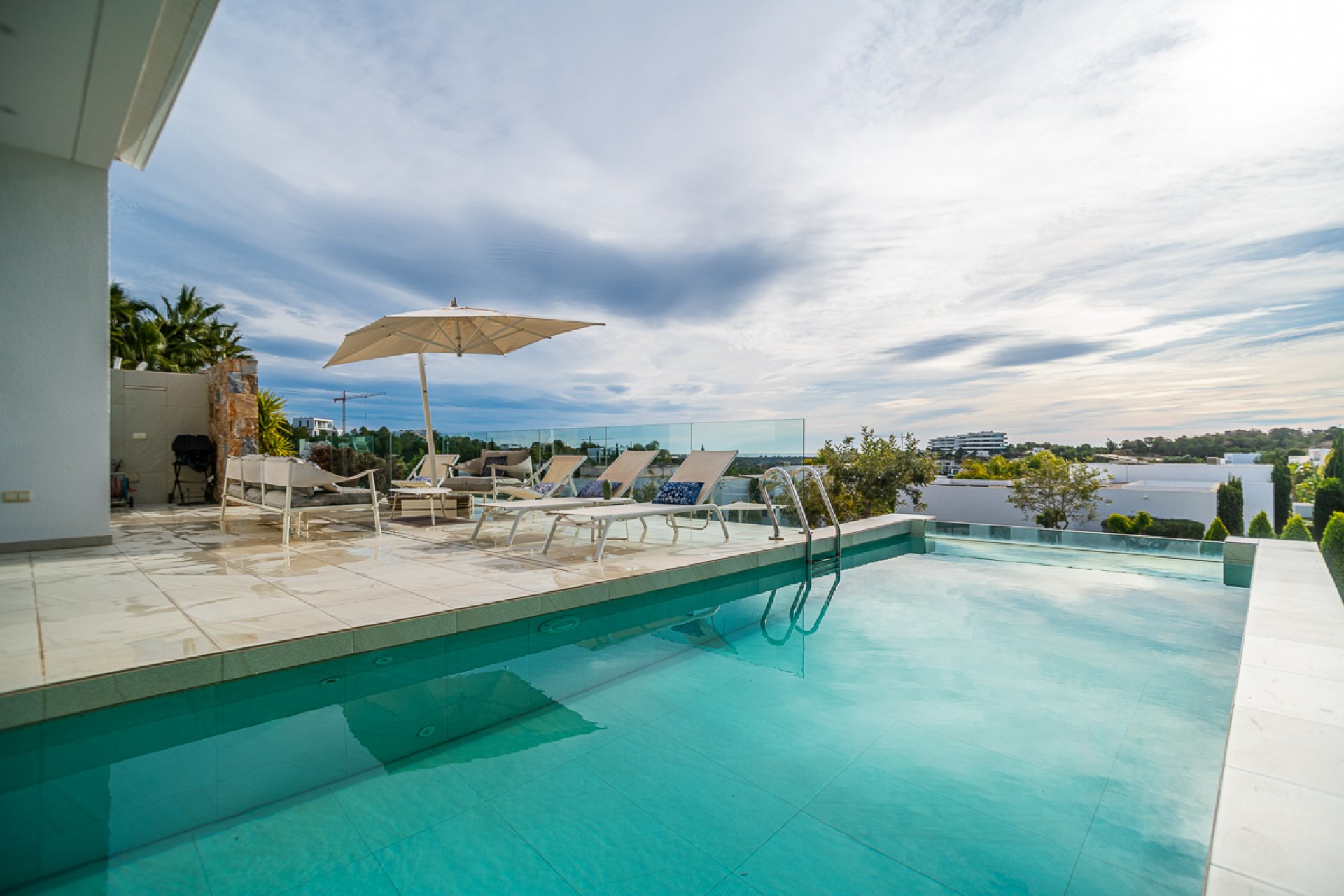 Segunda mano - Villa -
Las Colinas Golf - Costa Blanca