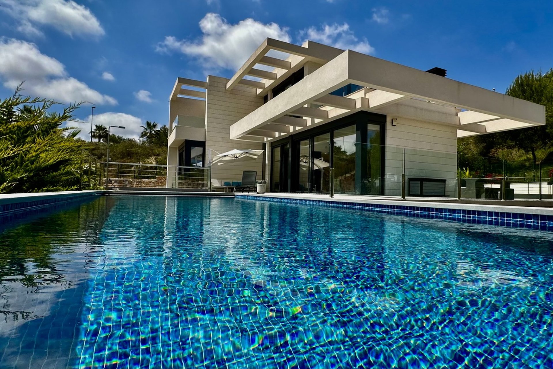Segunda mano - Villa -
Las Colinas Golf - Costa Blanca
