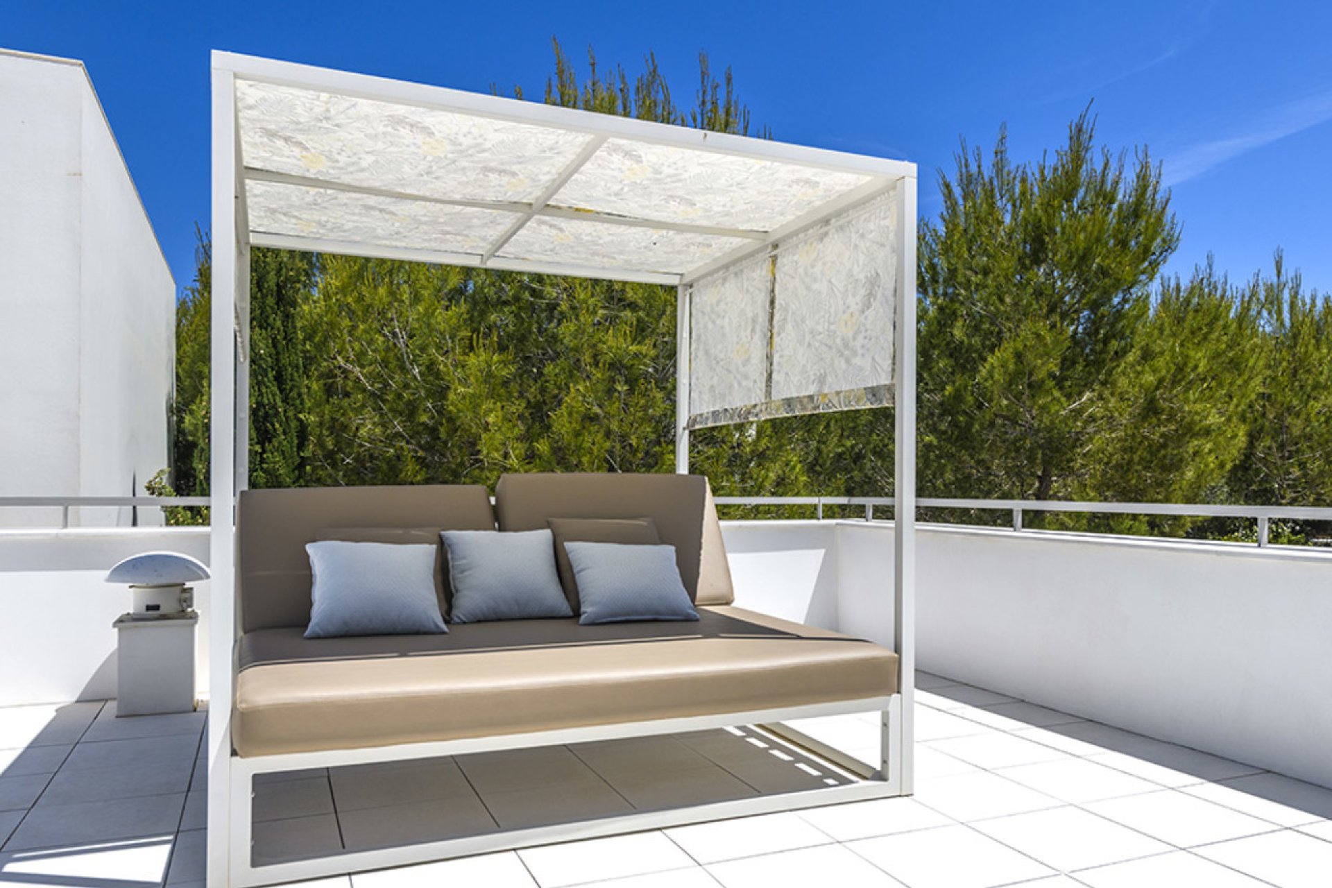 Segunda mano - Villa -
Las Colinas Golf - Costa Blanca