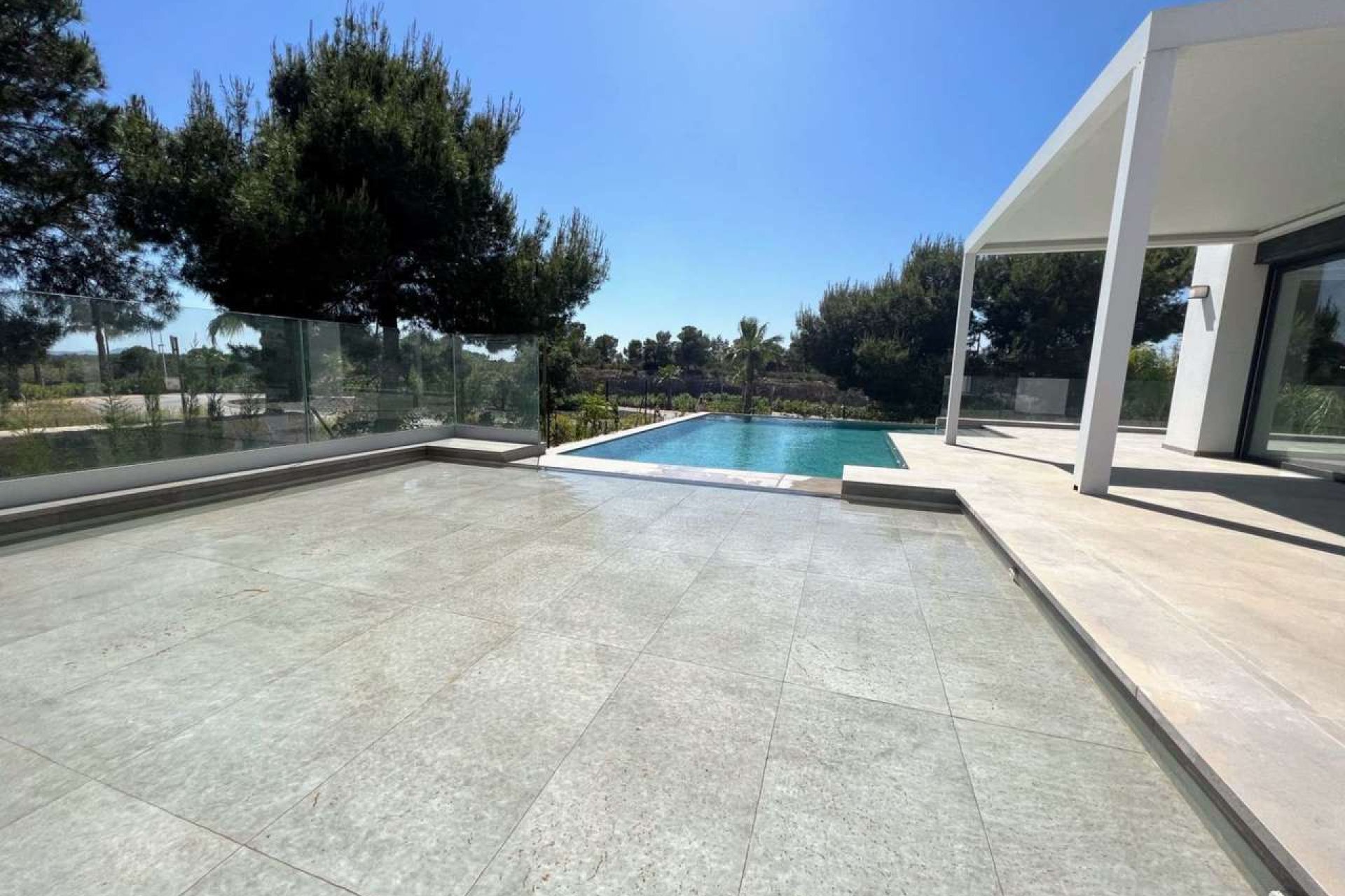 Segunda mano - Villa -
Las Colinas Golf - Costa Blanca
