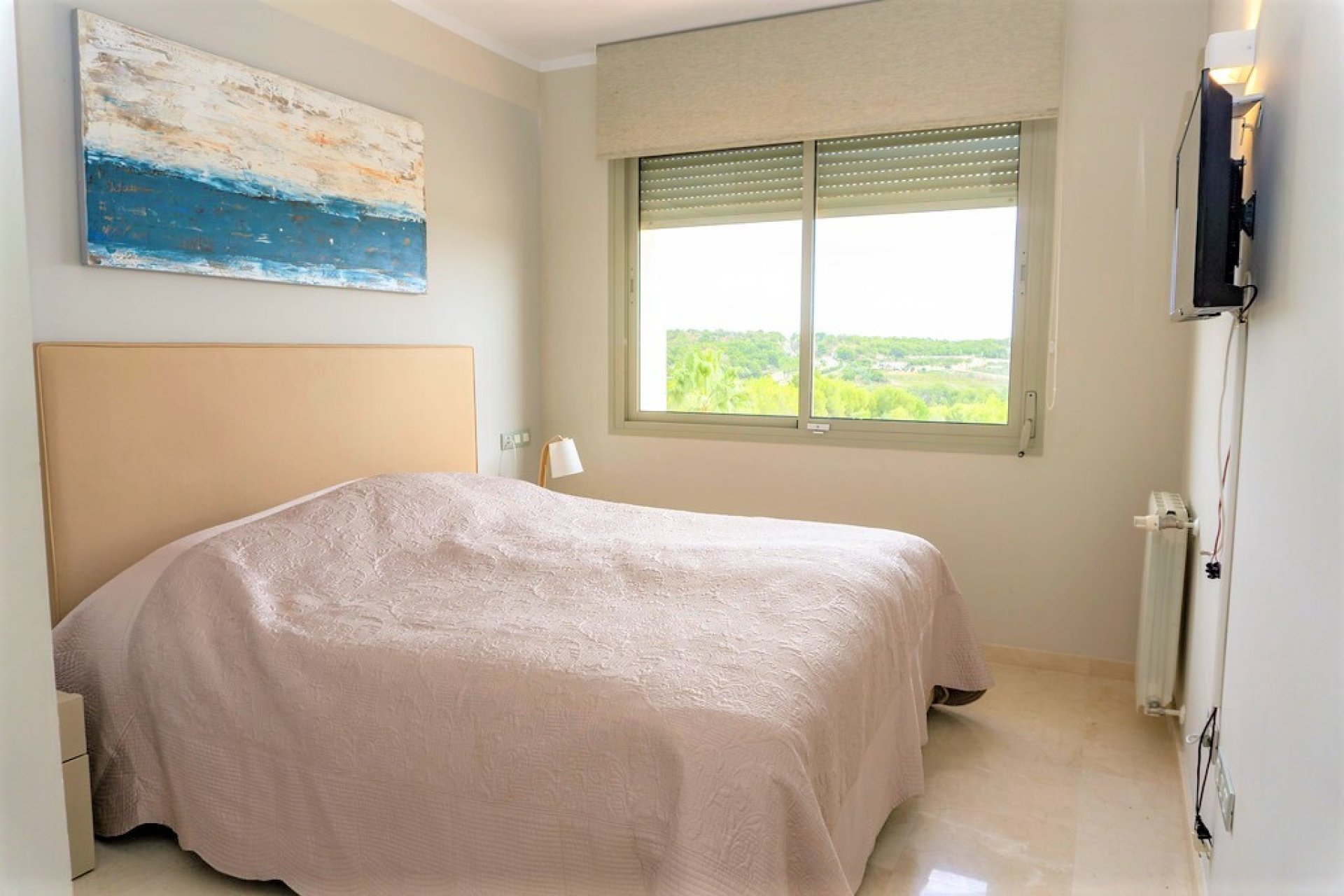 Segunda mano - Villa -
Las Colinas Golf - Inland