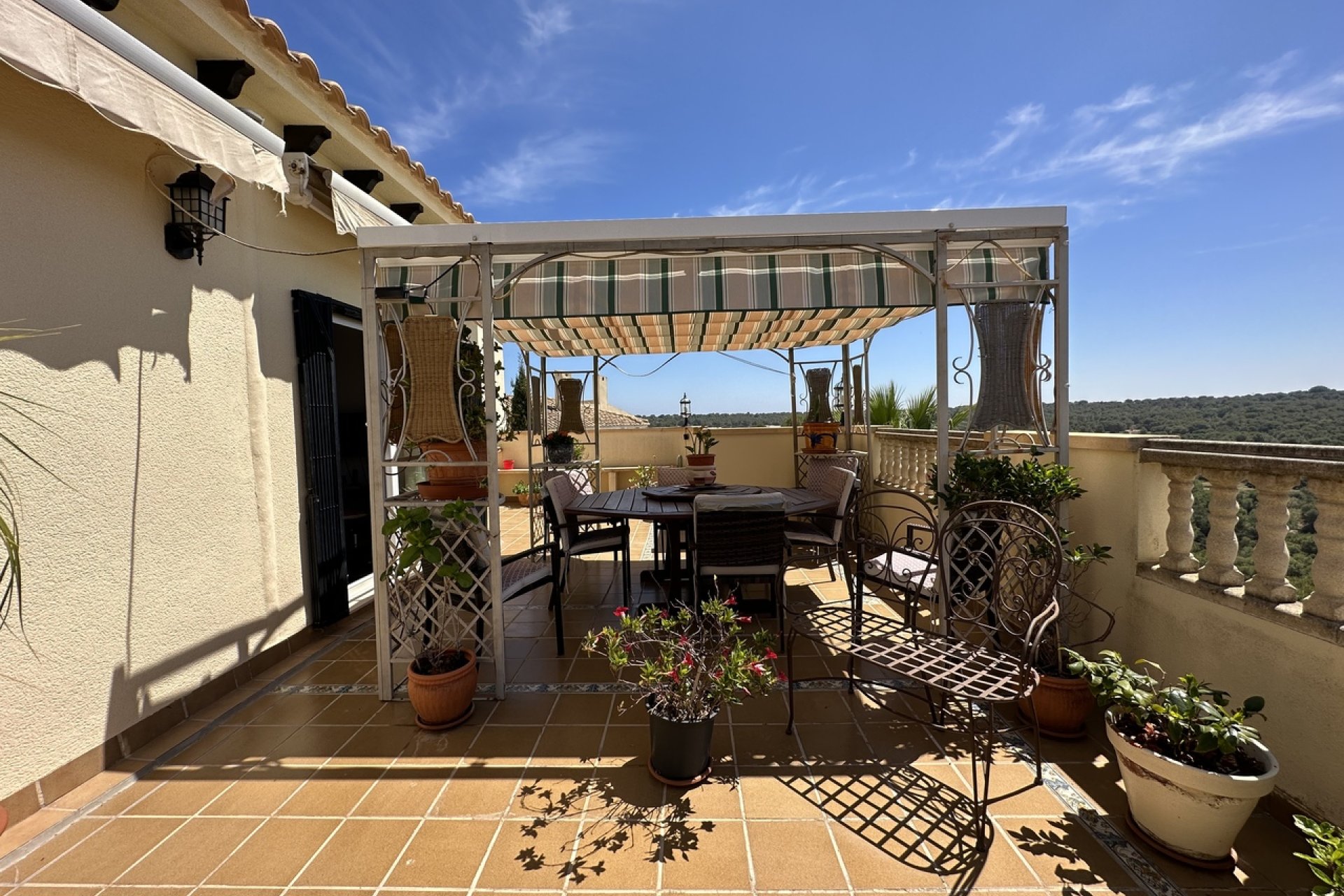 Segunda mano - Villa -
Las Ramblas Golf - Inland