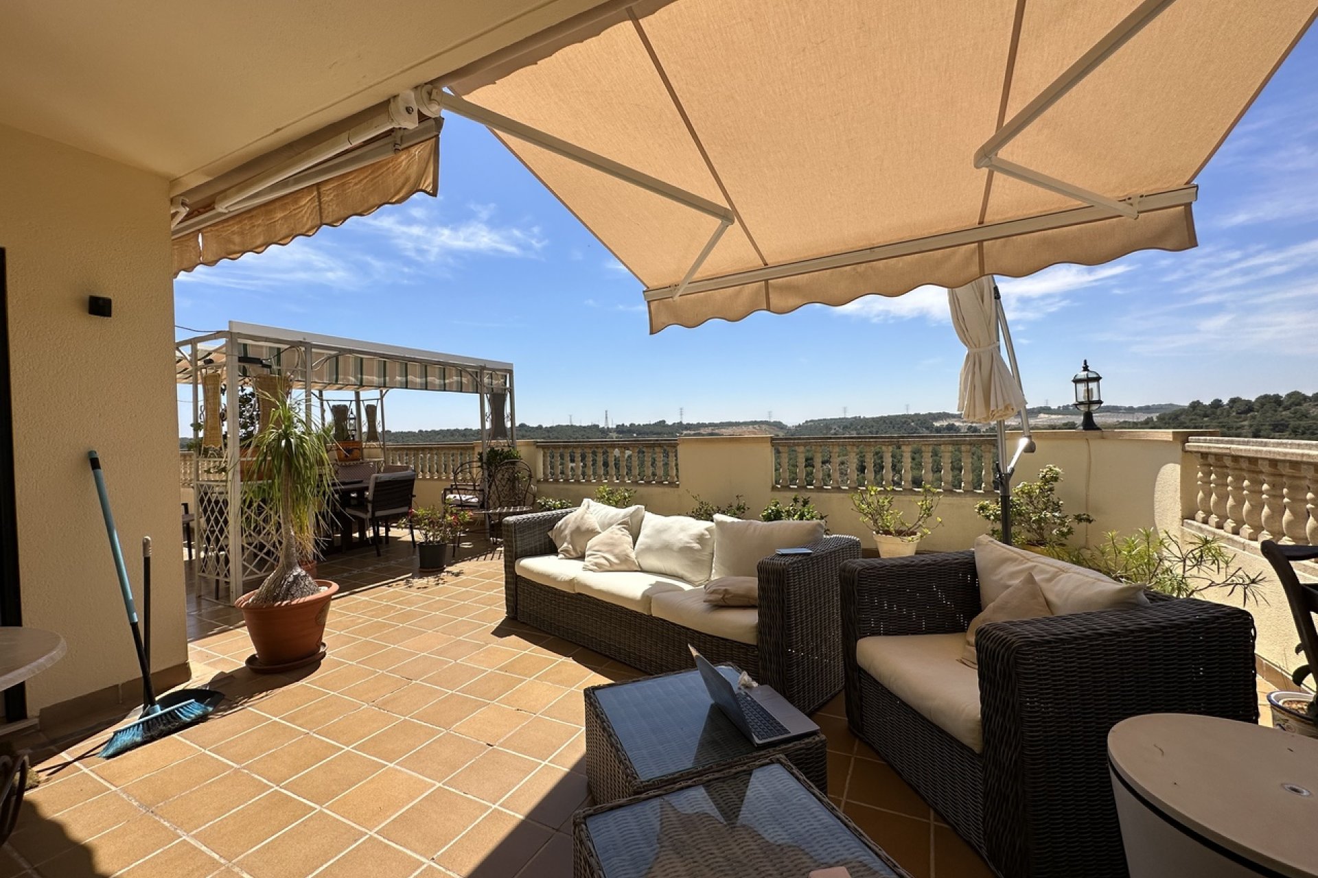 Segunda mano - Villa -
Las Ramblas Golf - Inland