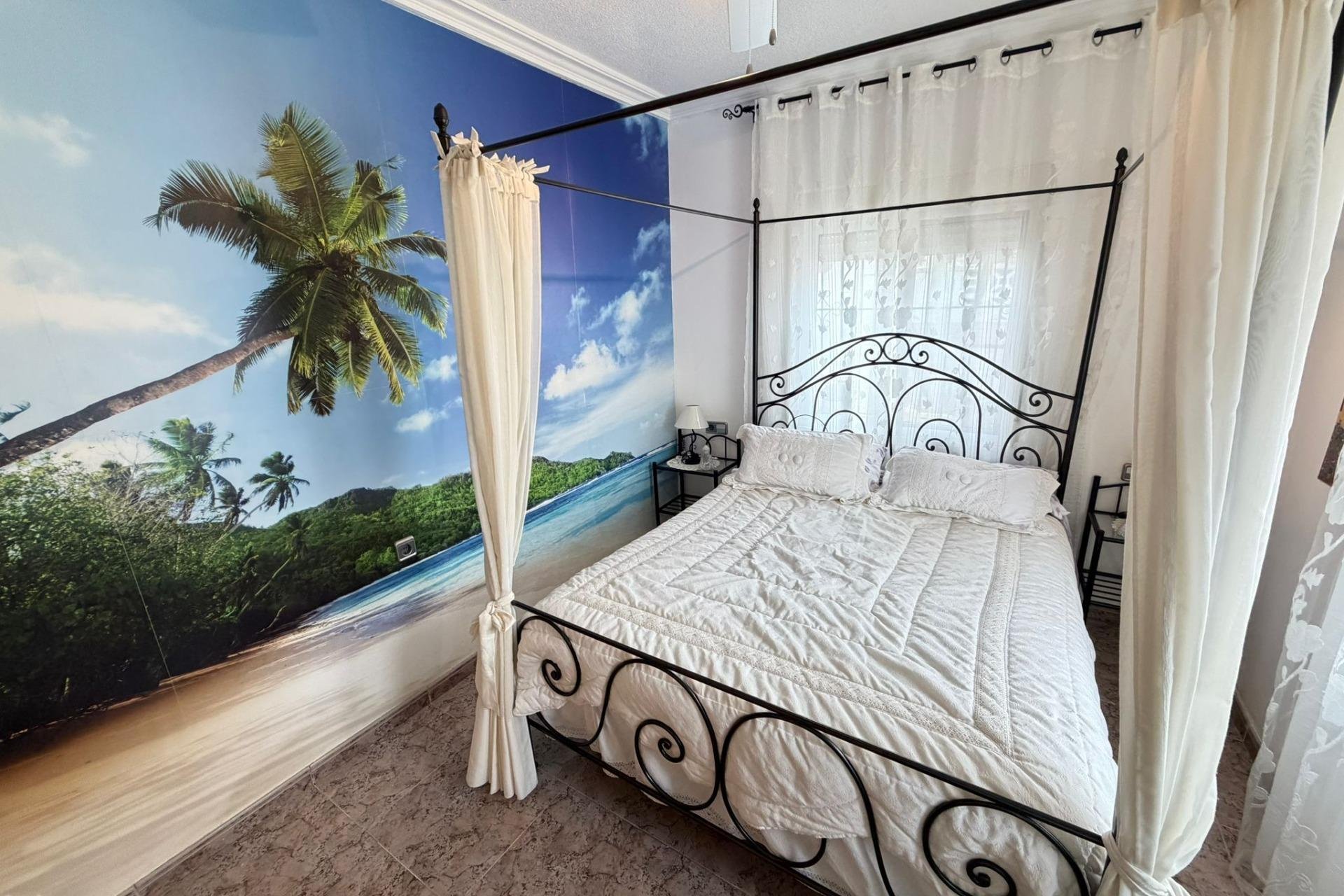 Segunda mano - Villa -
Lo Pagan - La Puntica