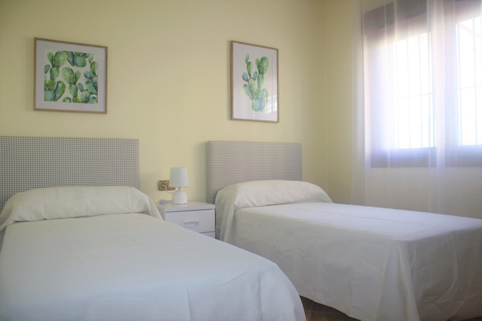 Segunda mano - Villa -
Los Altos - Costa Blanca