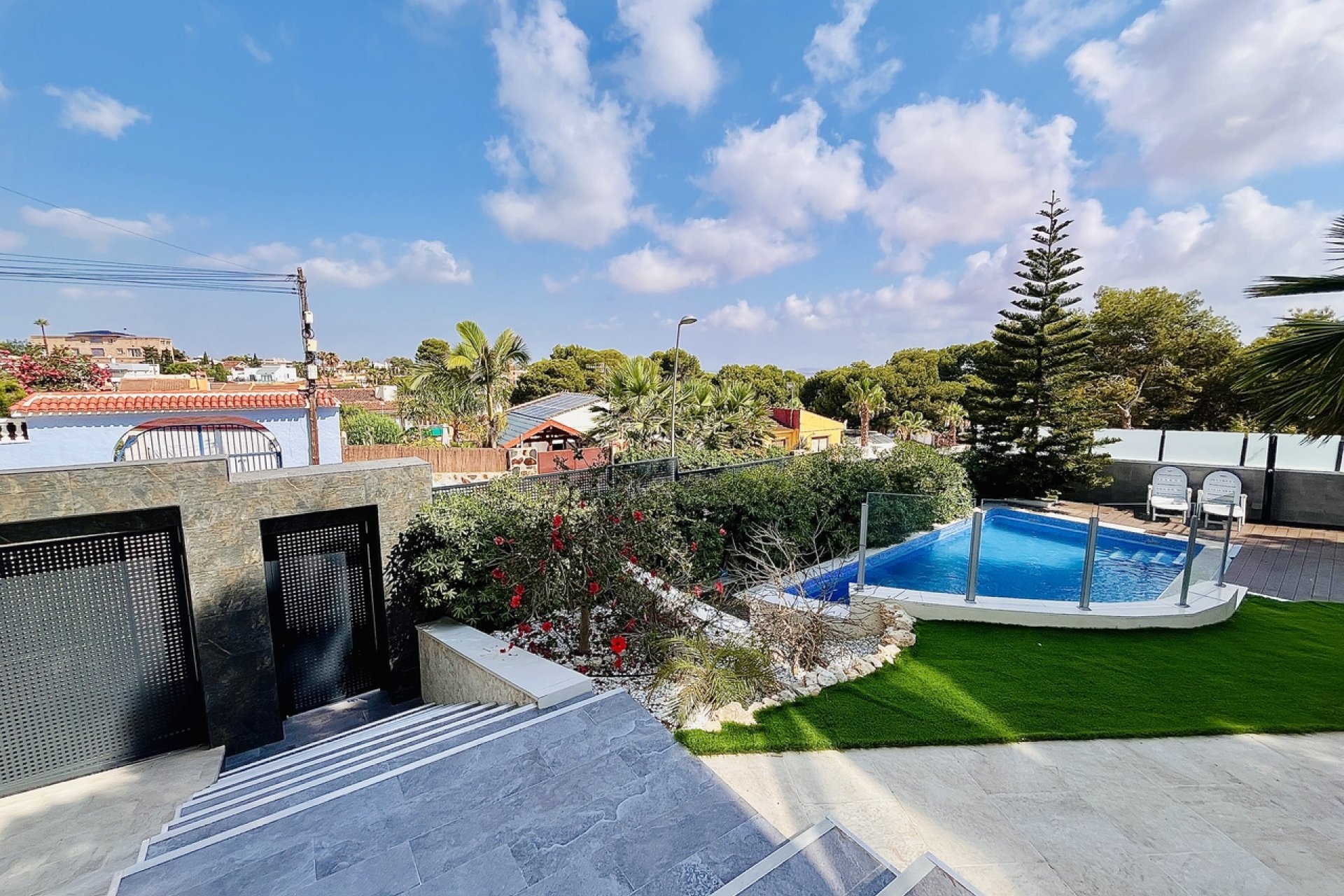 Segunda mano - Villa -
Los Balcones - Costa Blanca