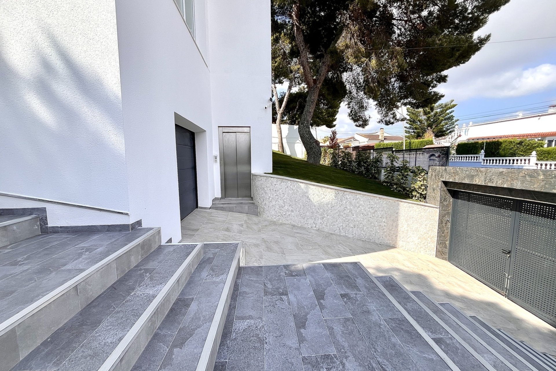 Segunda mano - Villa -
Los Balcones - Costa Blanca