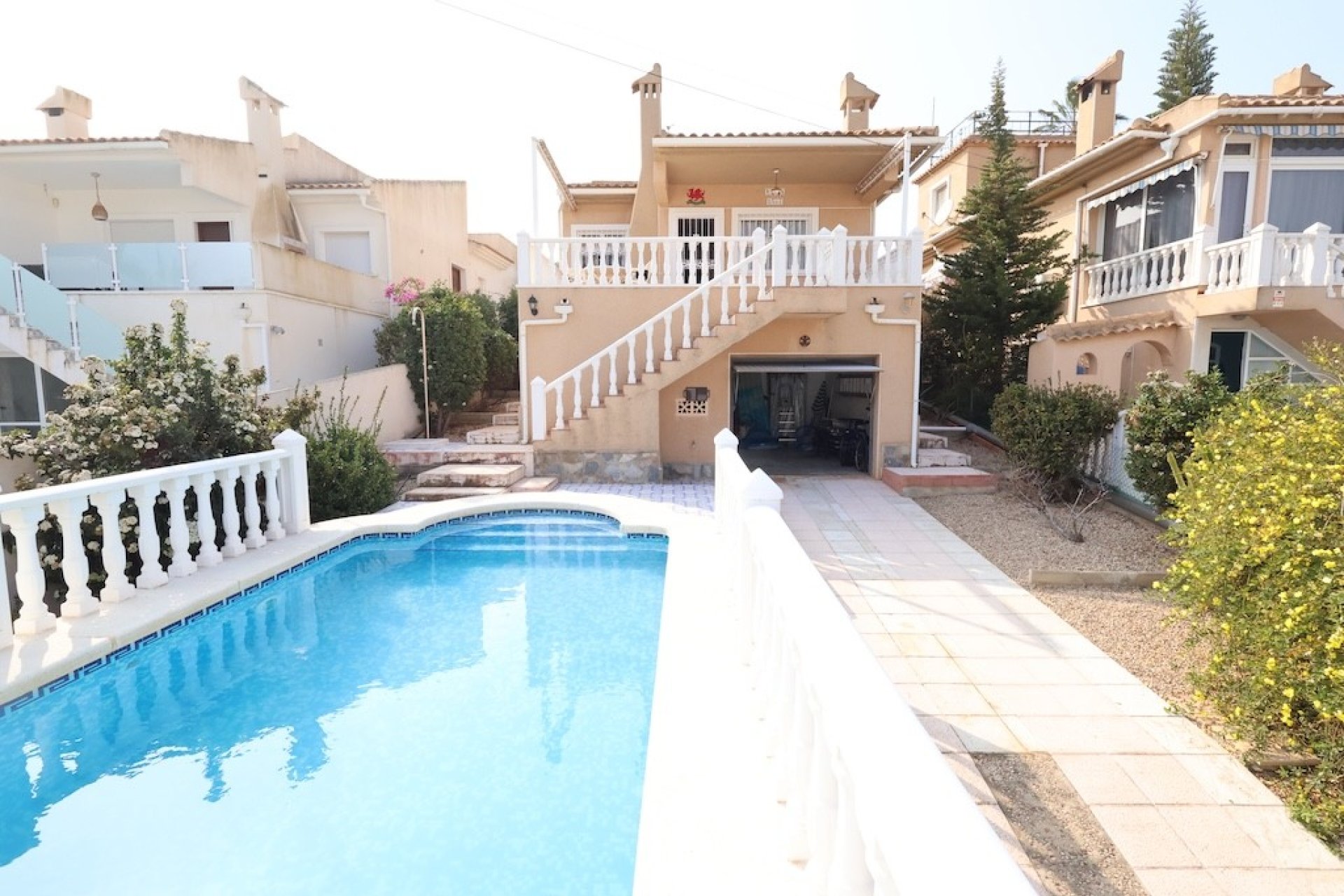 Segunda mano - Villa -
Los Balcones - Costa Blanca