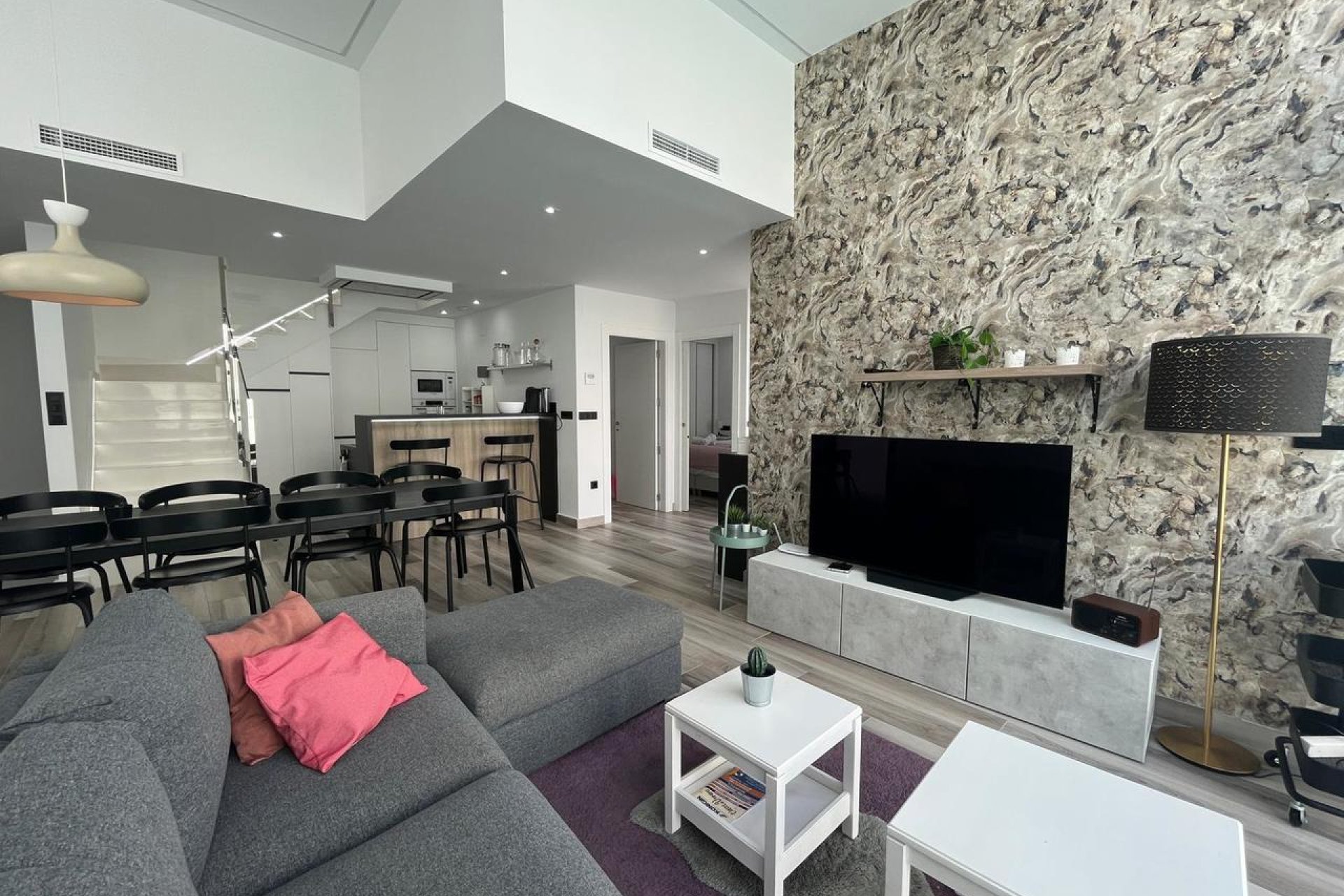 Segunda mano - Villa -
Los Balcones - Costa Blanca