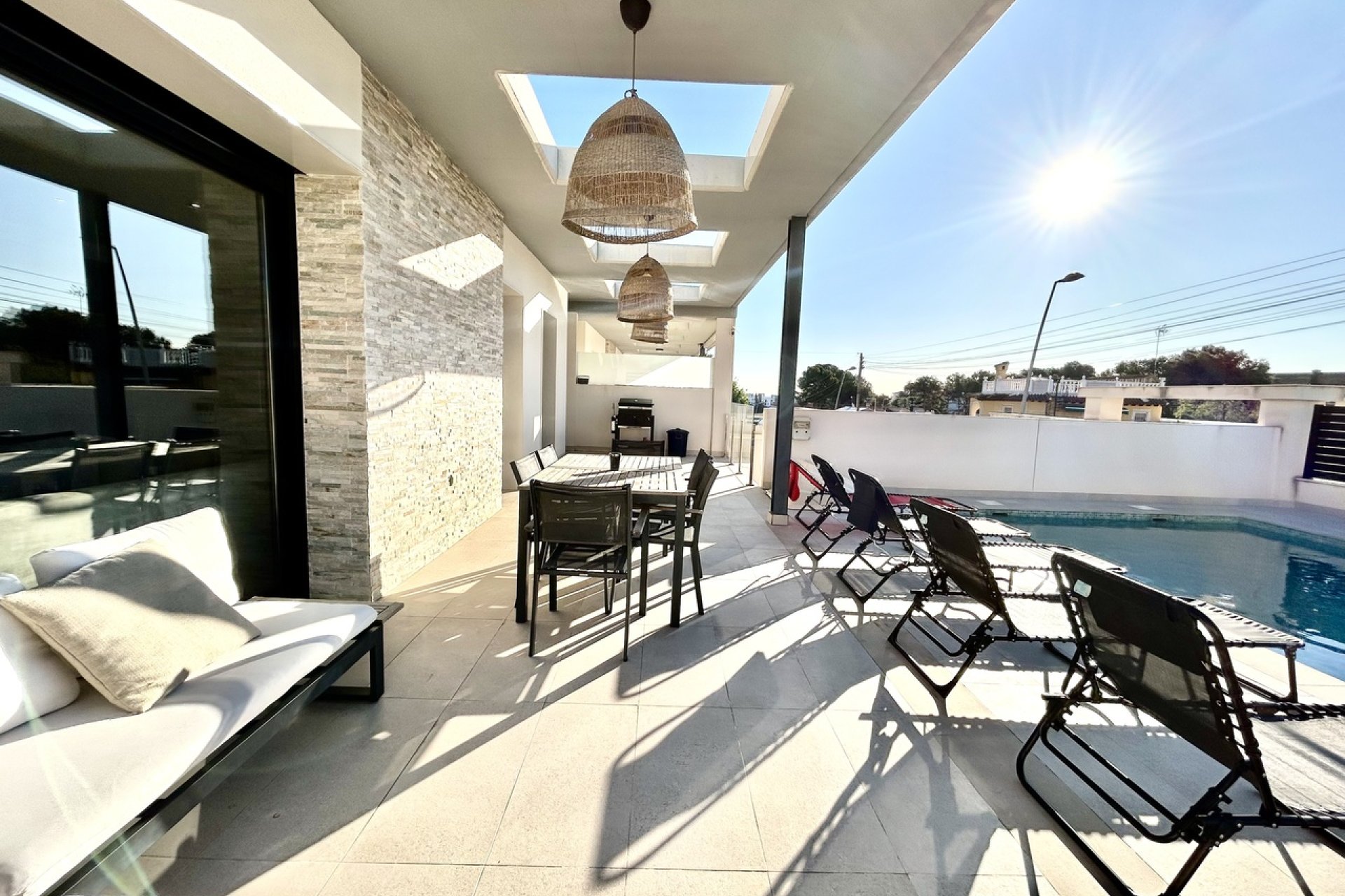 Segunda mano - Villa -
Los Balcones - Costa Blanca