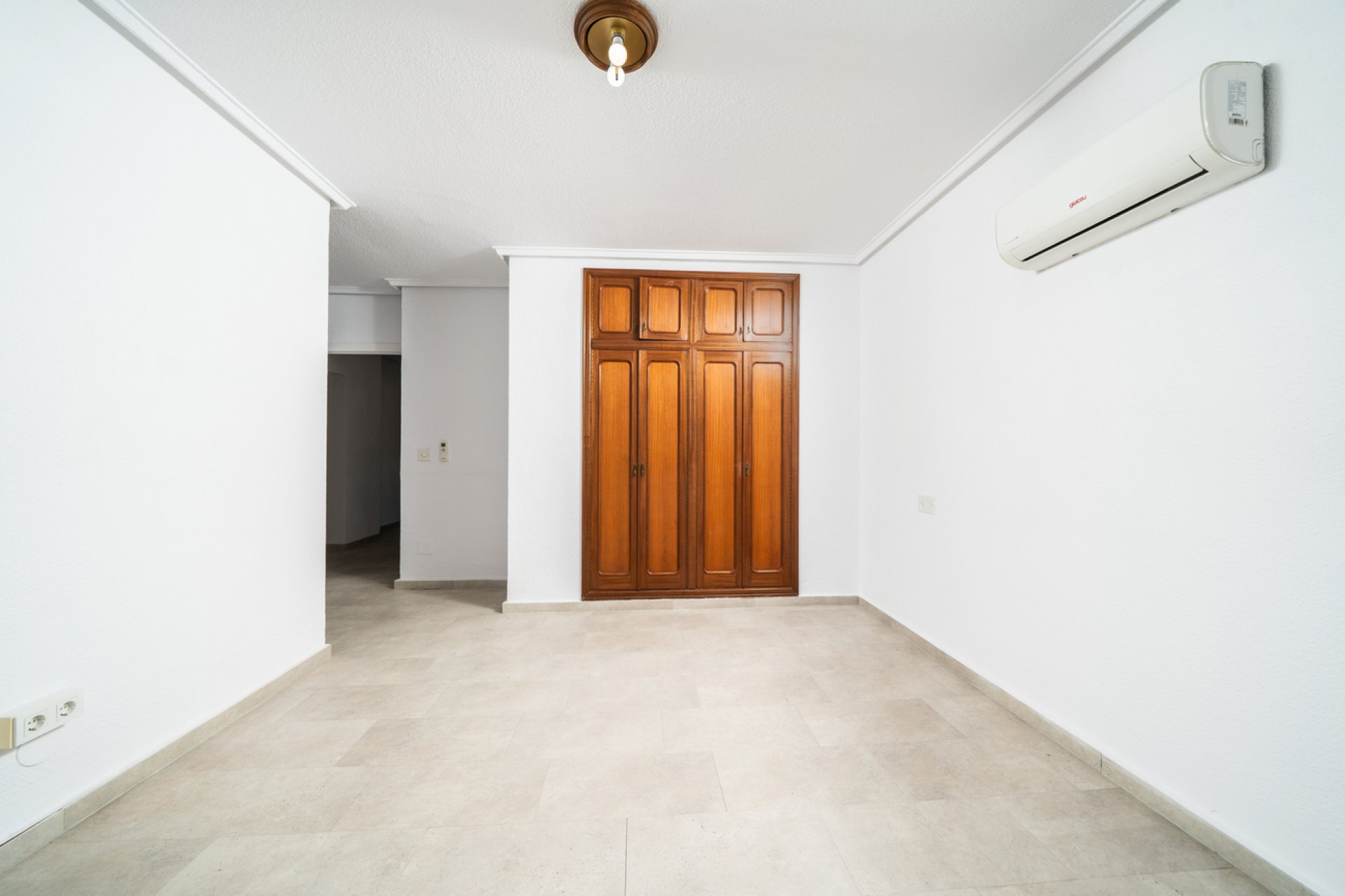 Segunda mano - Villa -
Los Balcones - Costa Blanca