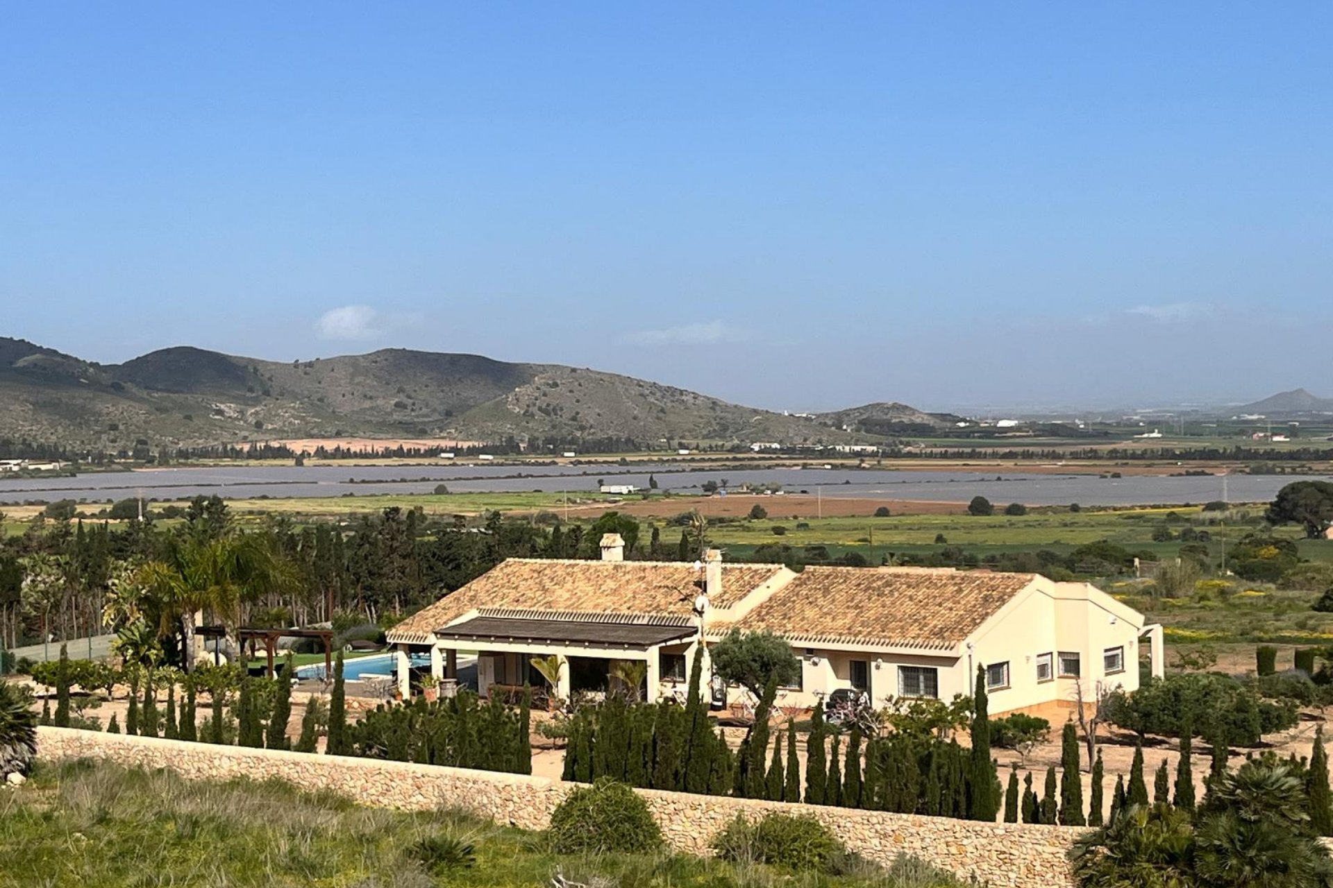 Segunda mano - Villa -
Los Belones - Inland