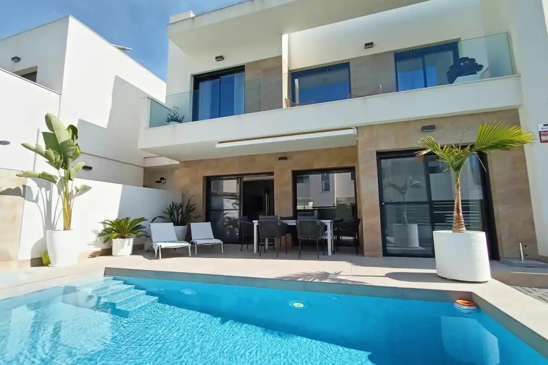 Segunda mano - Villa -
Los Montesinos - Costa Blanca