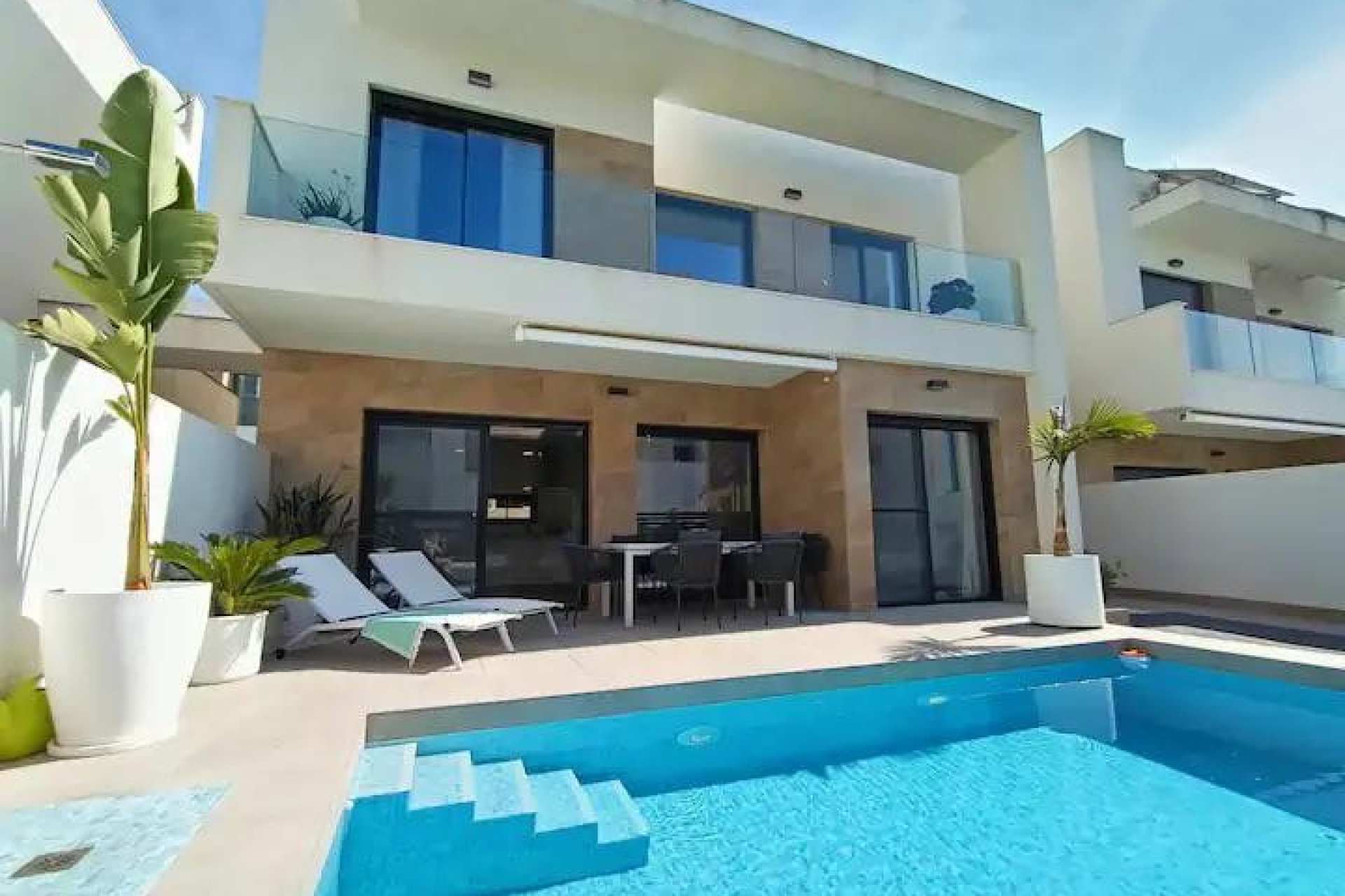 Segunda mano - Villa -
Los Montesinos - Costa Blanca